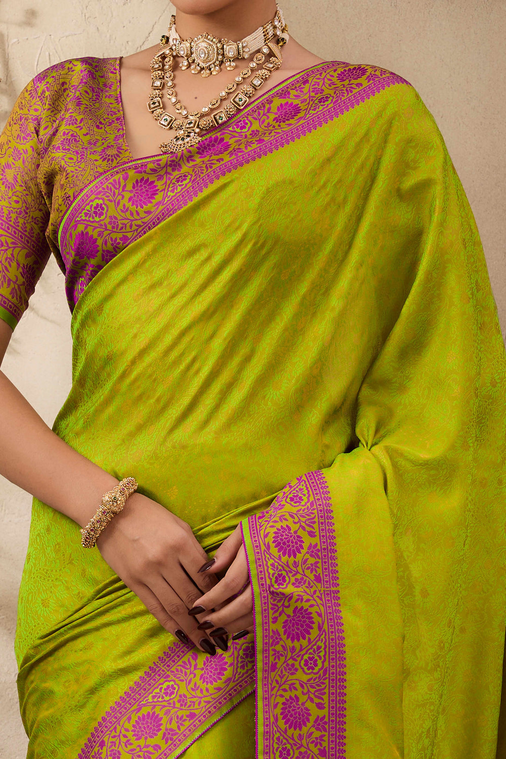 Green Pure Silk Kanjivaram Handloom Banarasi Saree 