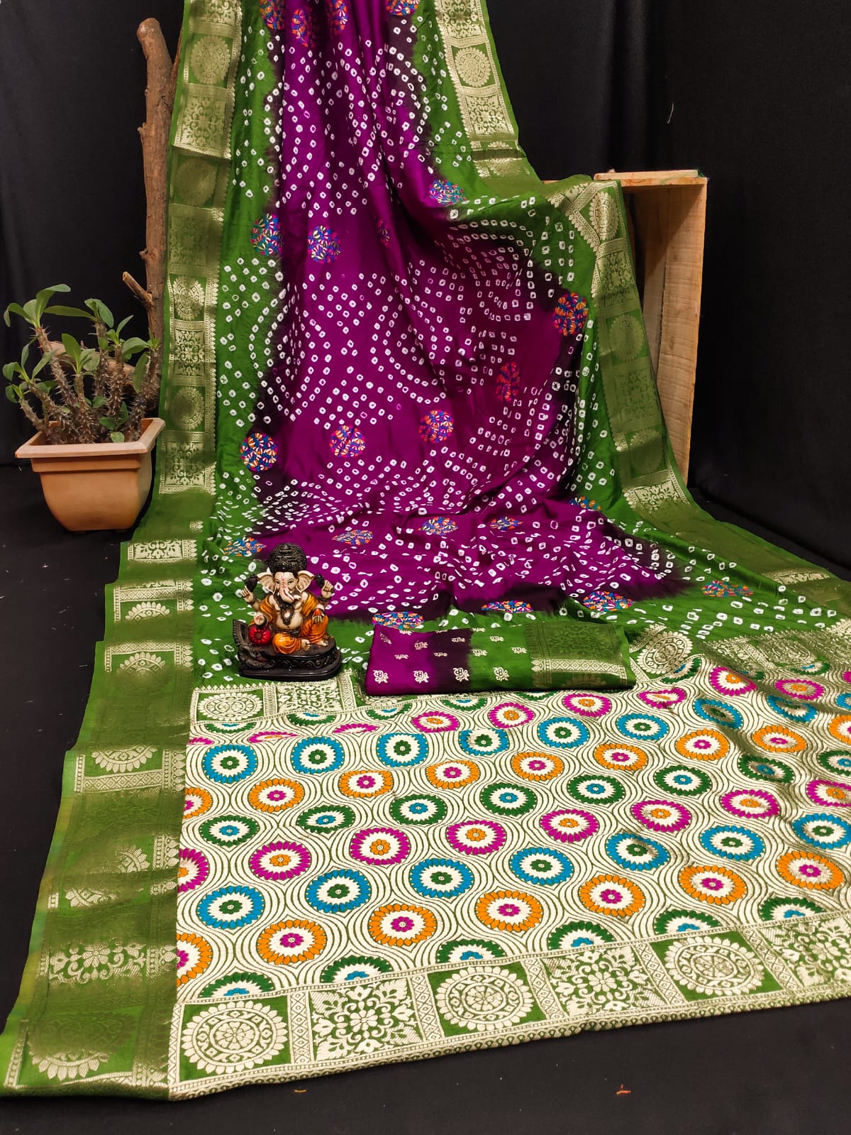 Bandhani Saree