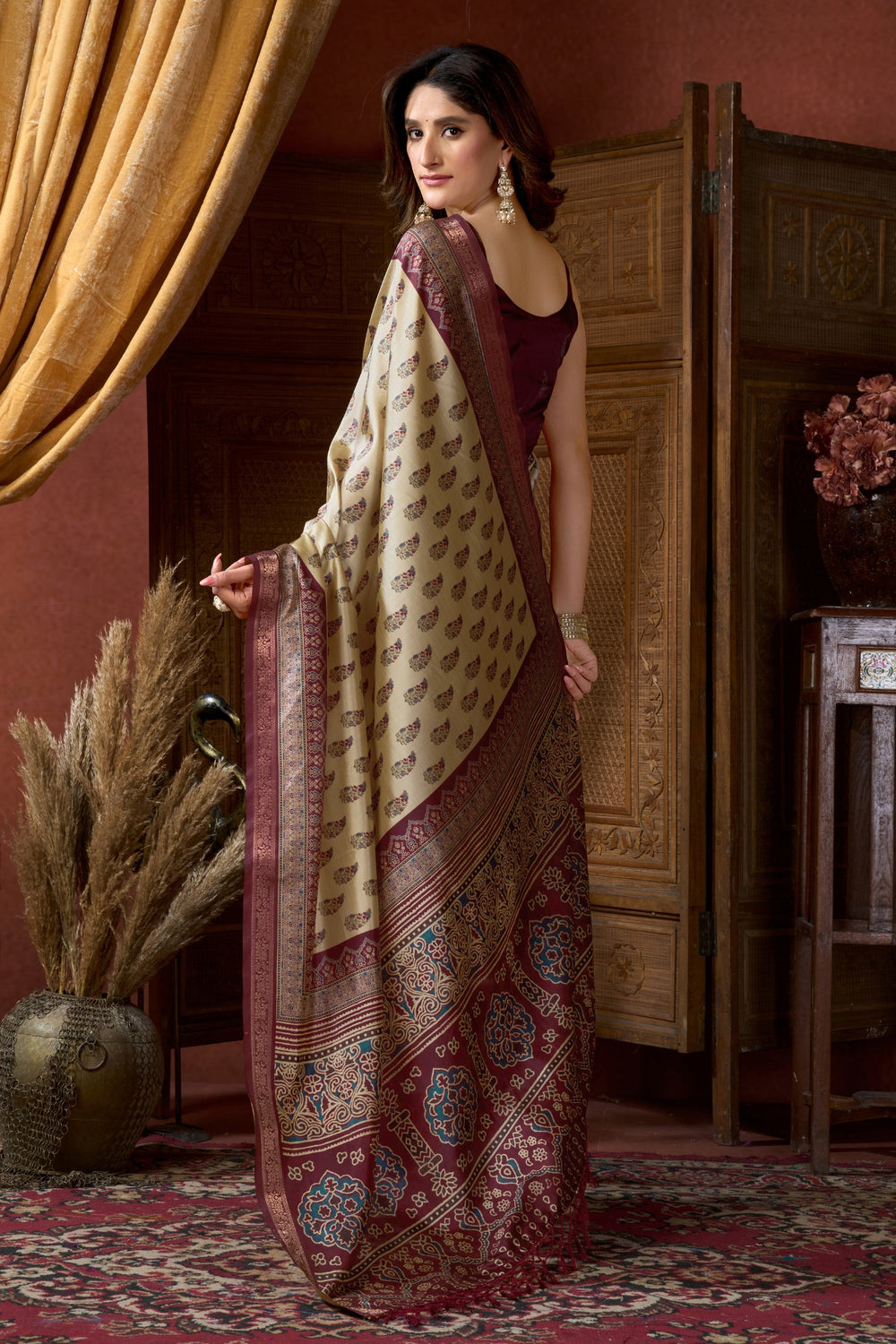 Cream Pure Cluster Silk Ajarkh Digital Printed Saree 