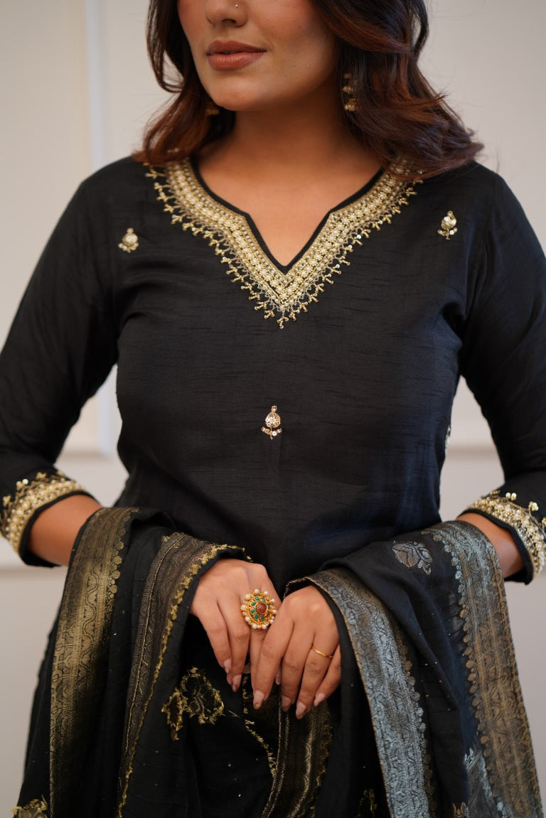 Black Viscose Chanderi Kurti Set with Jacquard Dupatta
