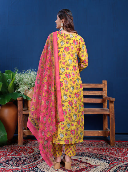 Kurti Set