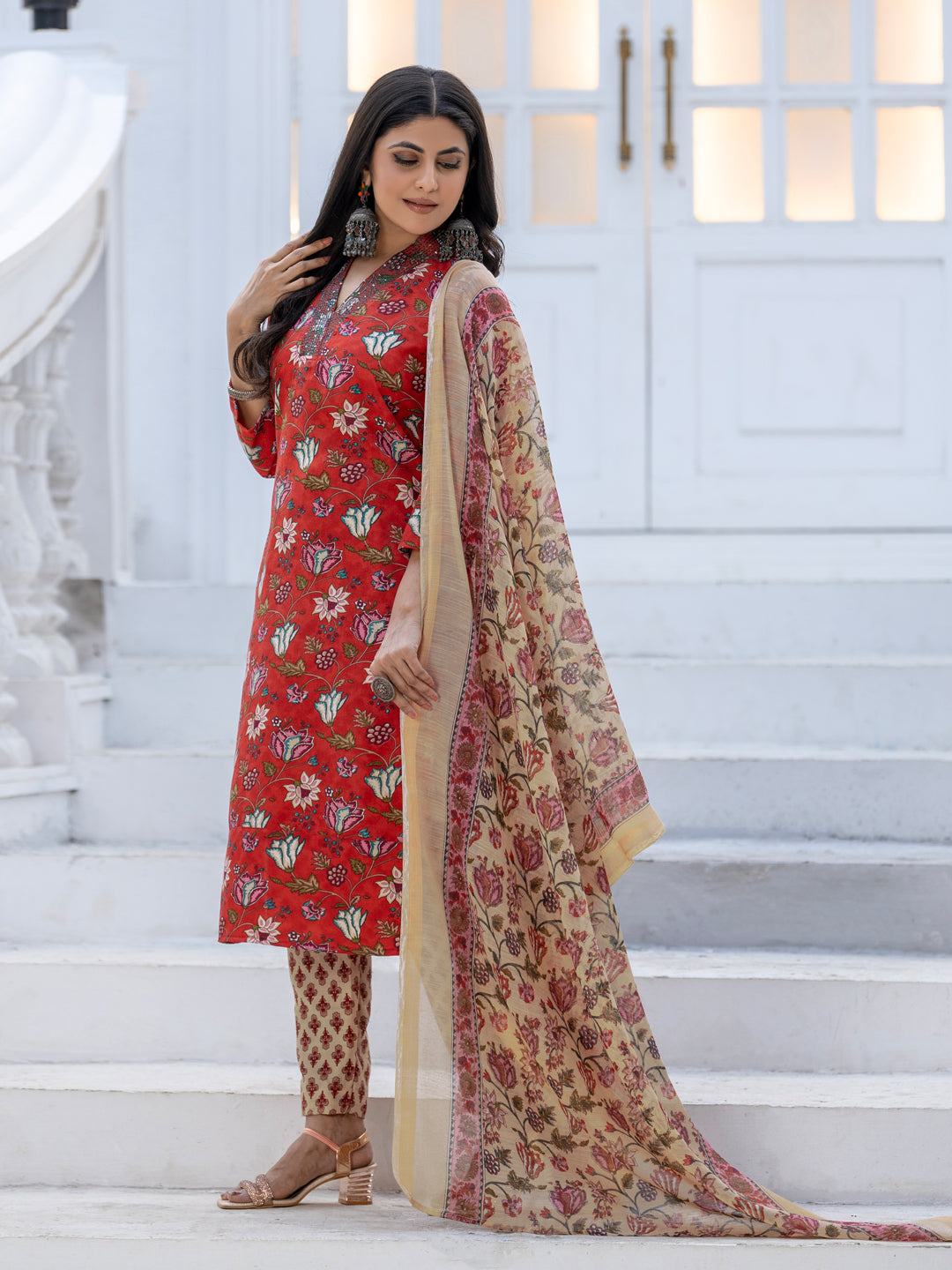 Red Pure Soft Rayon Print with Thread Work Salwar Suit 