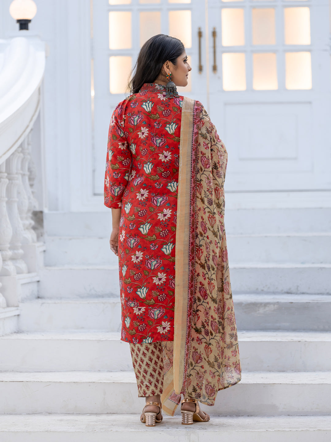 Red Pure Soft Rayon Print with Thread Work Salwar Suit 