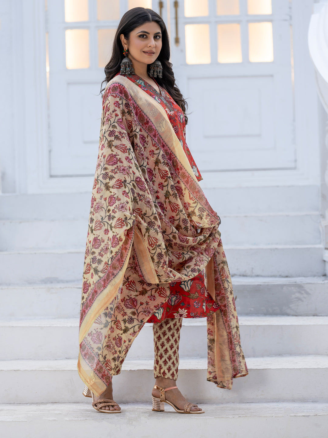 Red Pure Soft Rayon Print with Thread Work Salwar Suit 