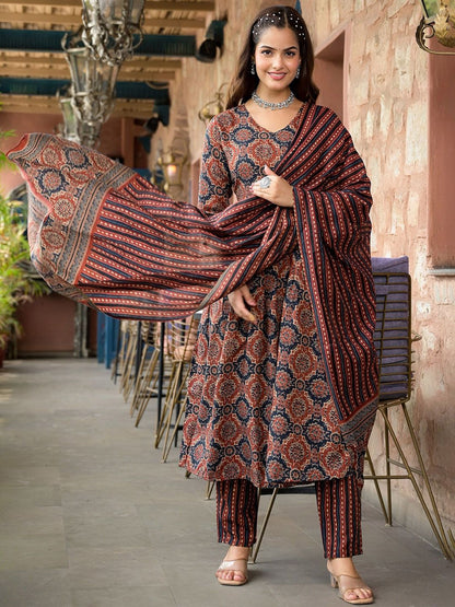 Maroon Pure Soft Reyon Cotton Blend Print Salwar Suit 