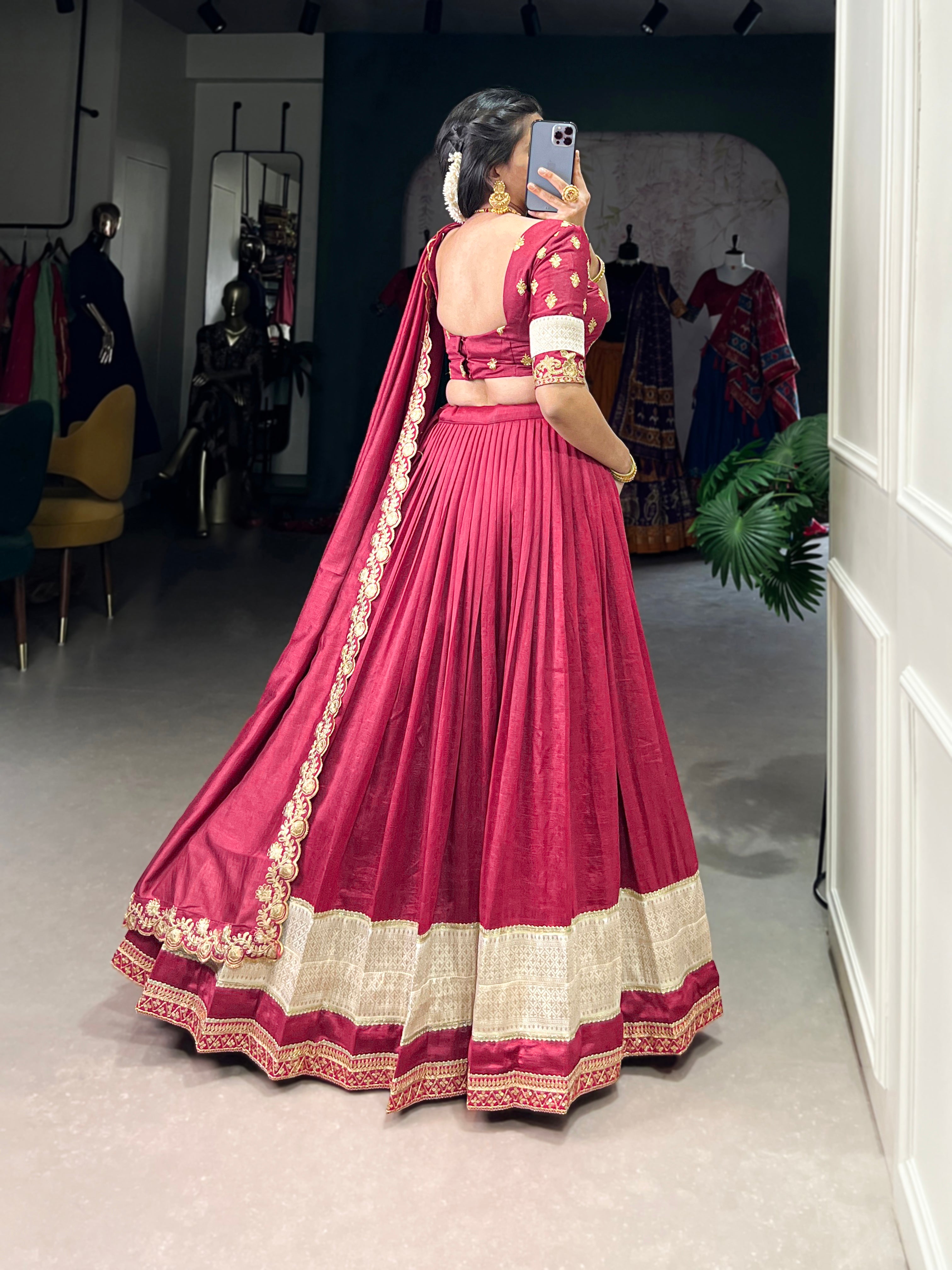 Lehenga Choli