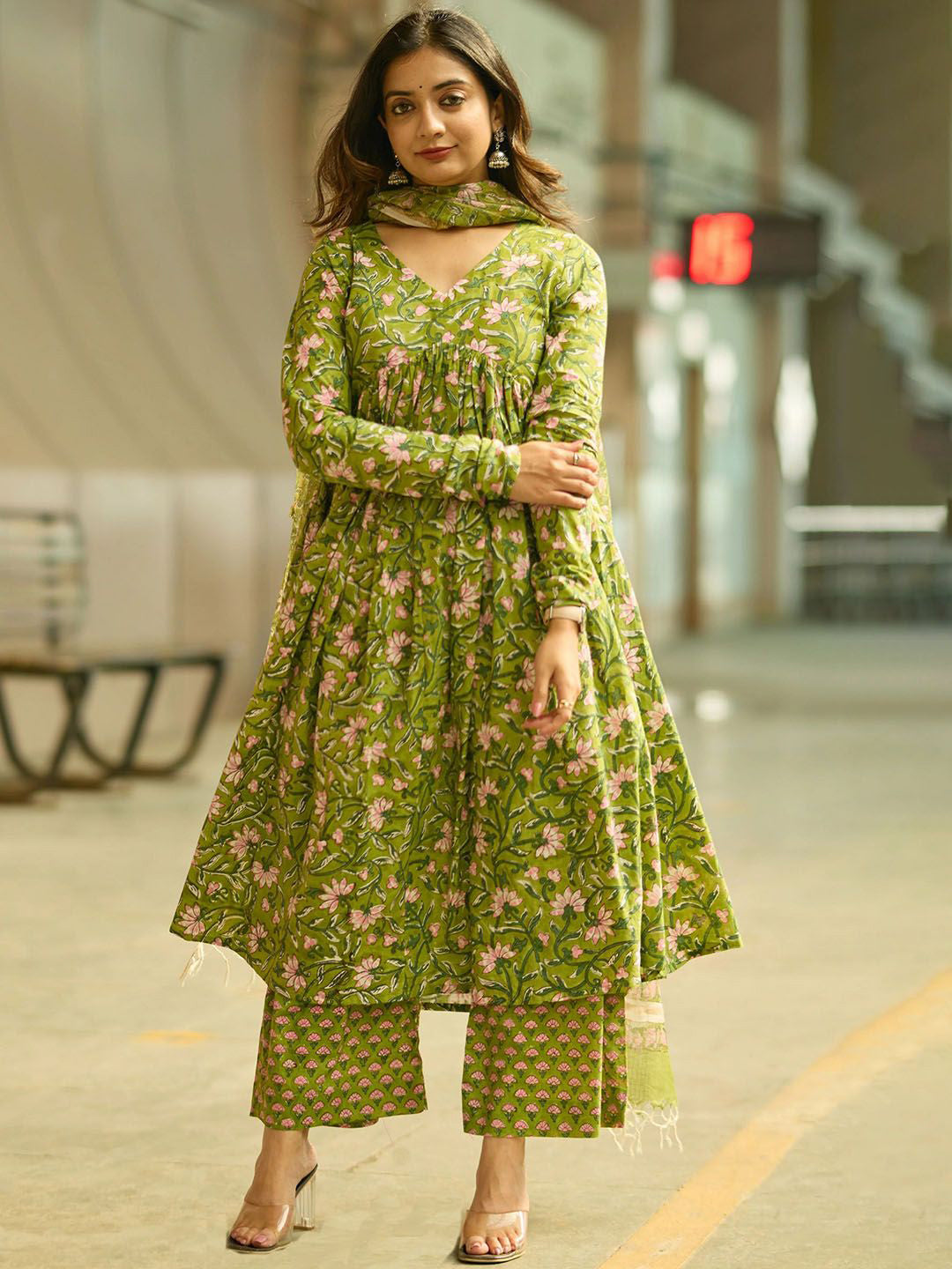 Parrot Pure Soft Reyon Cotton Blend Print Salwar Suit 