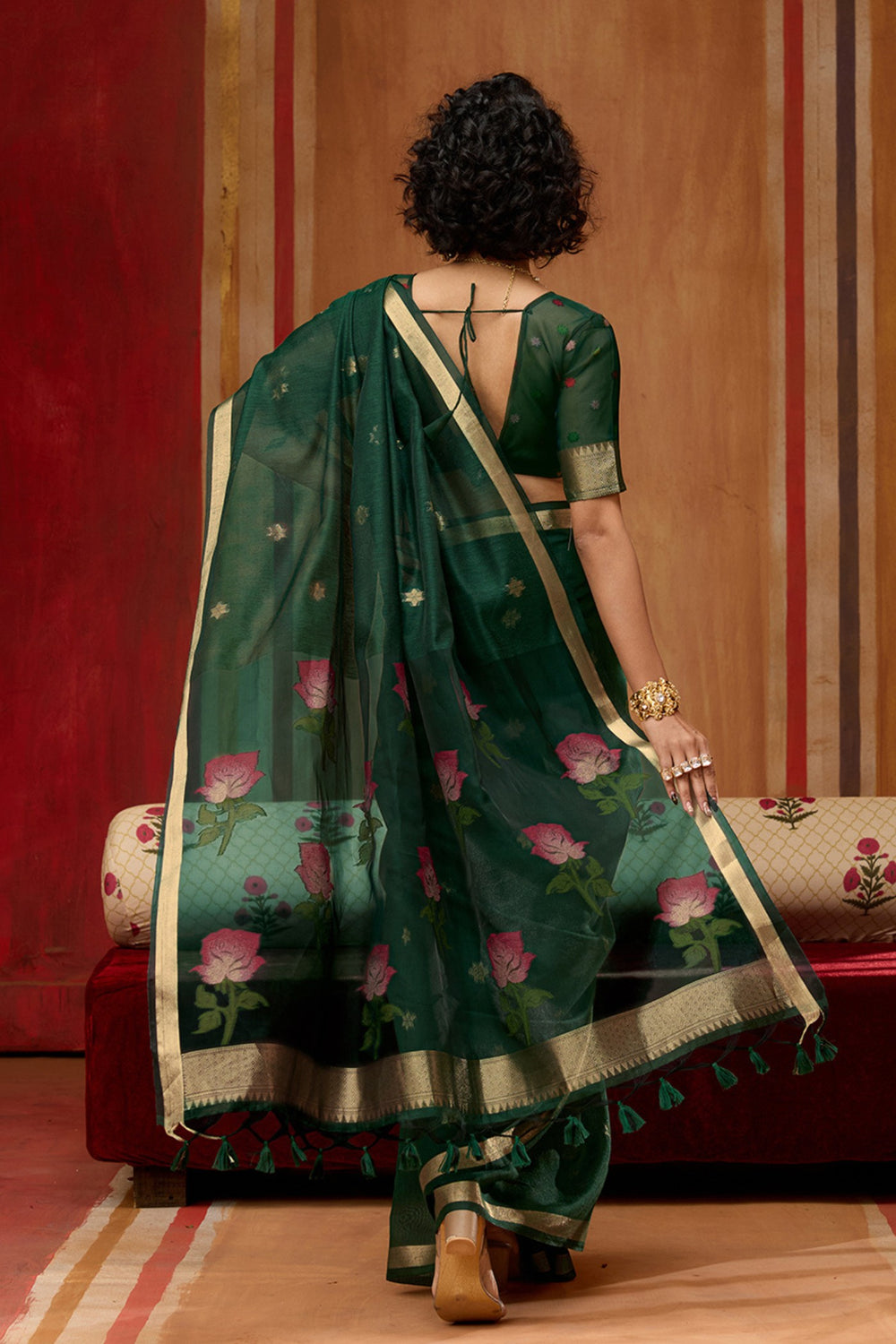Green Pure Soft Moonga Cotton Handloom Saree 
