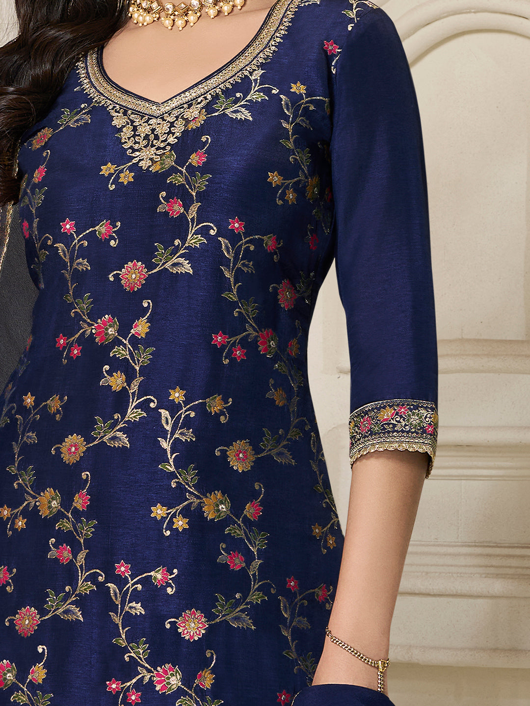 Traditional floral Meena kurta sharara with lace detailing