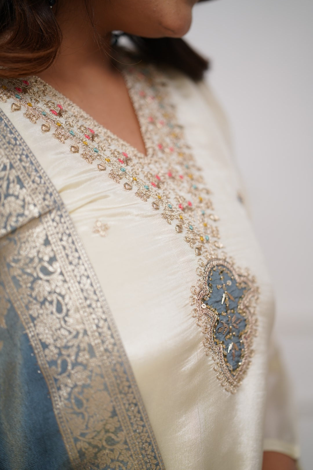 Ivory Viscose Chanderi Kurti Set with Jacquard Dupatta