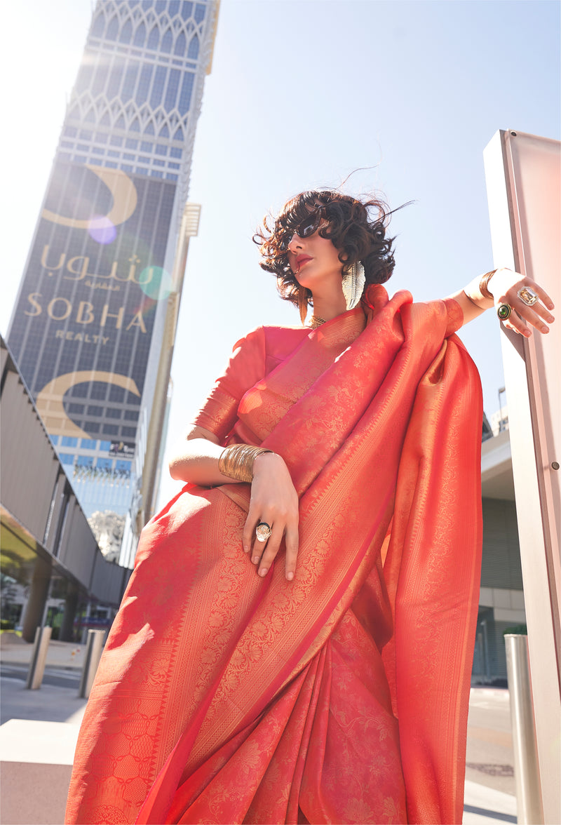 Beautiful Designer Traditional Wear Handloom Weaving Saree