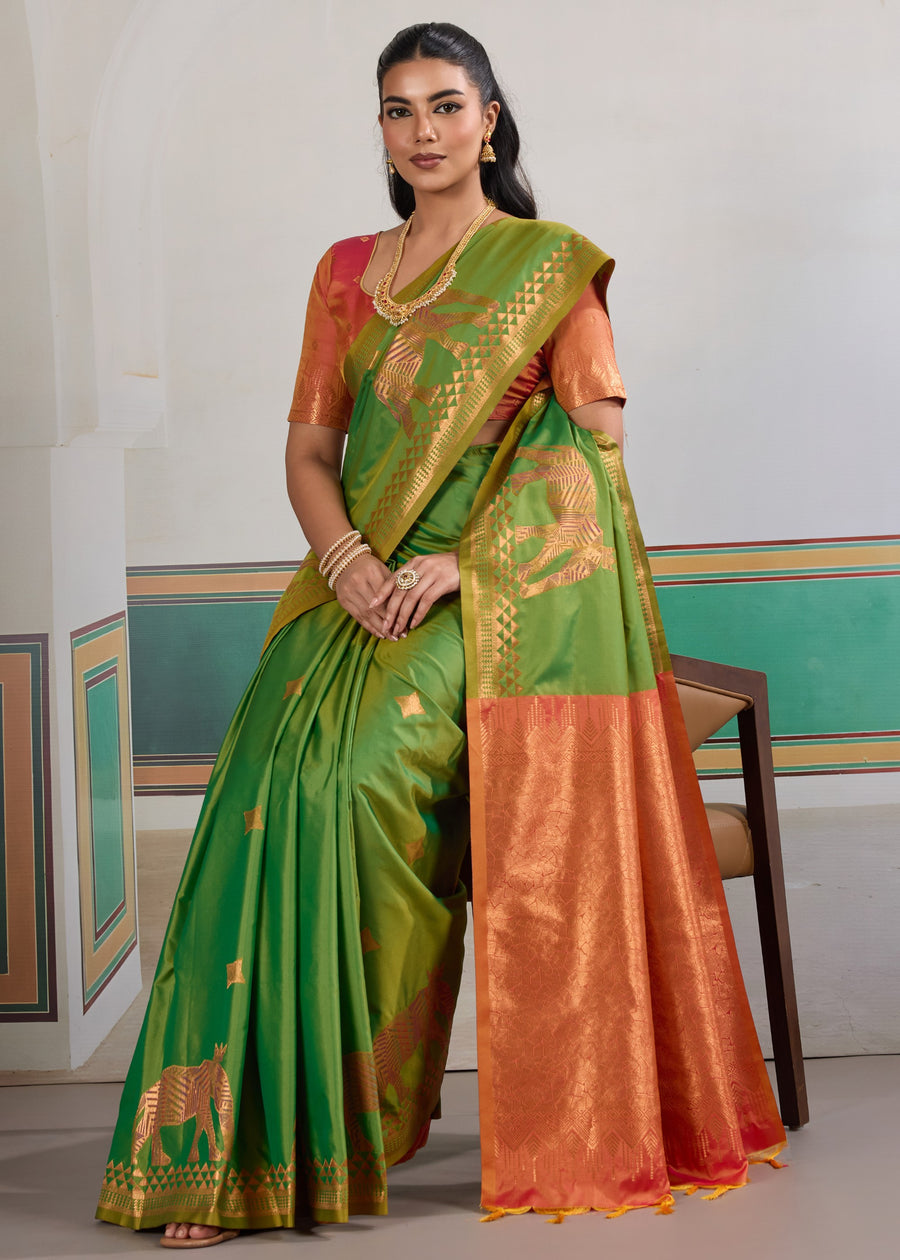 Green Pure Soft Silk Handloom Saree Panetar Saree Anant Tex Exports Pvt.Ltd..