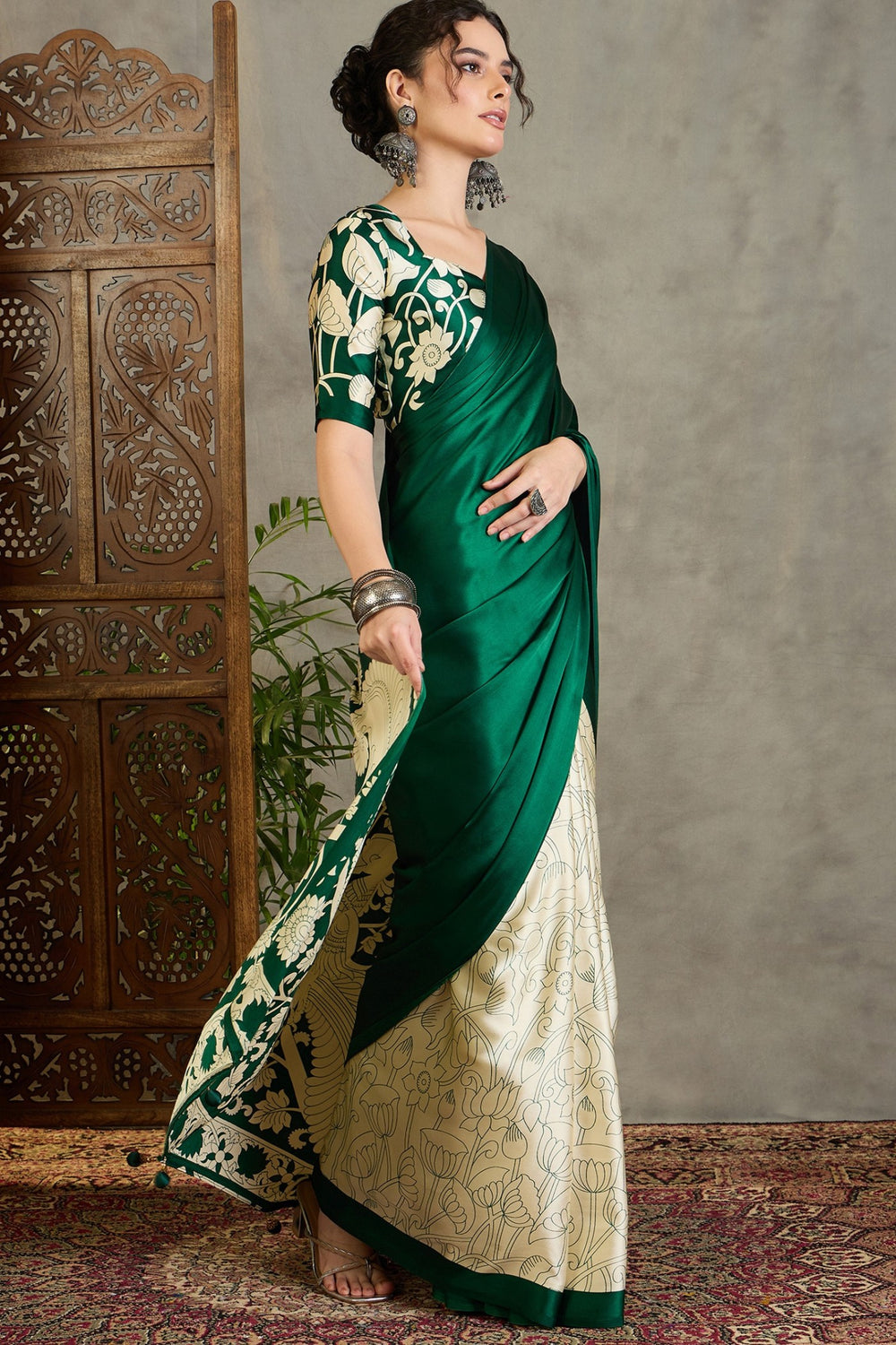 Green Pure Soft Handloom Weaving Silk Saree ##color## Banarasi Saree with premium fabric and embroidery