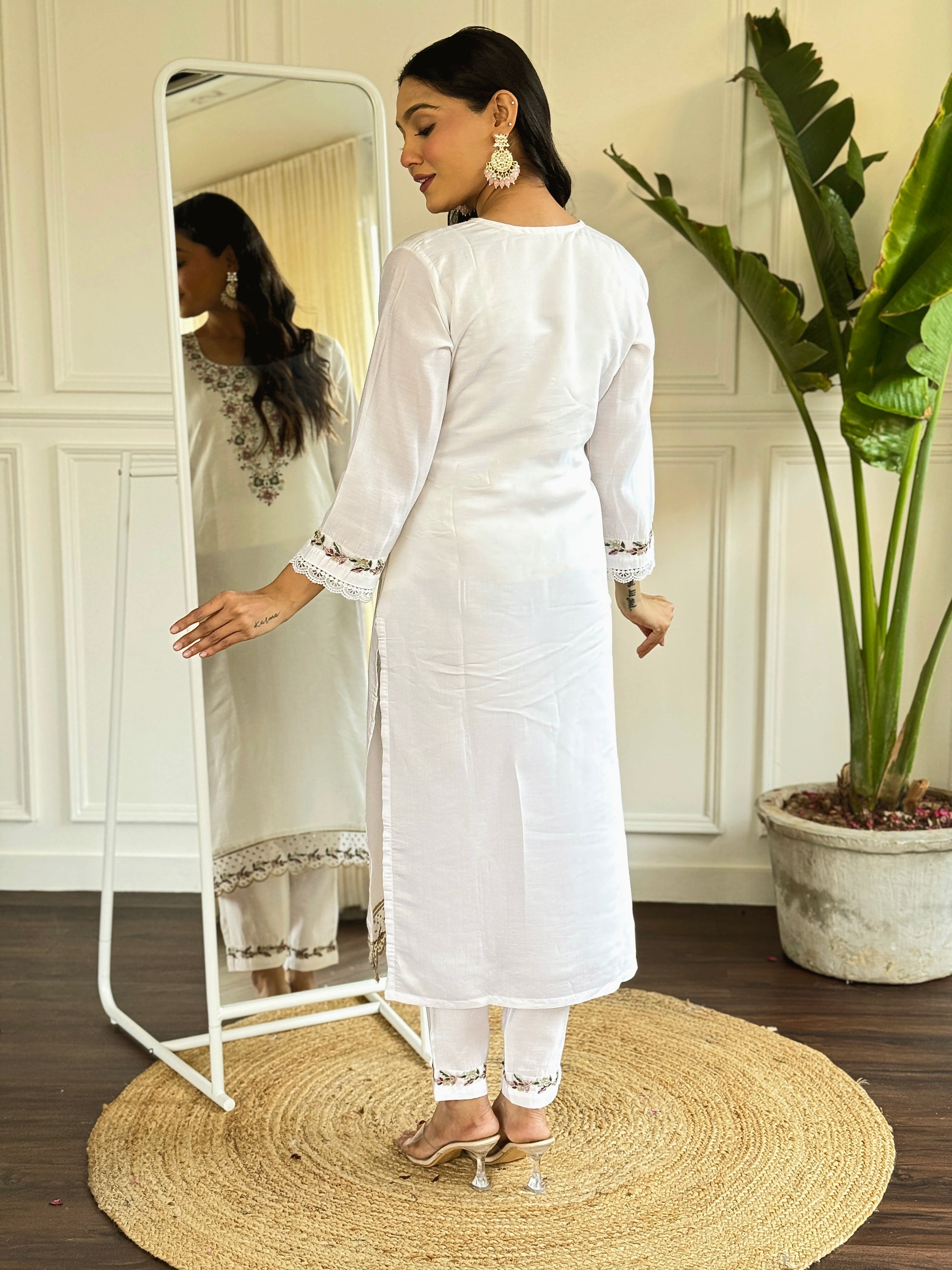 White & Pink Viscose Chanderi Kurti Set with Floral Embroidery