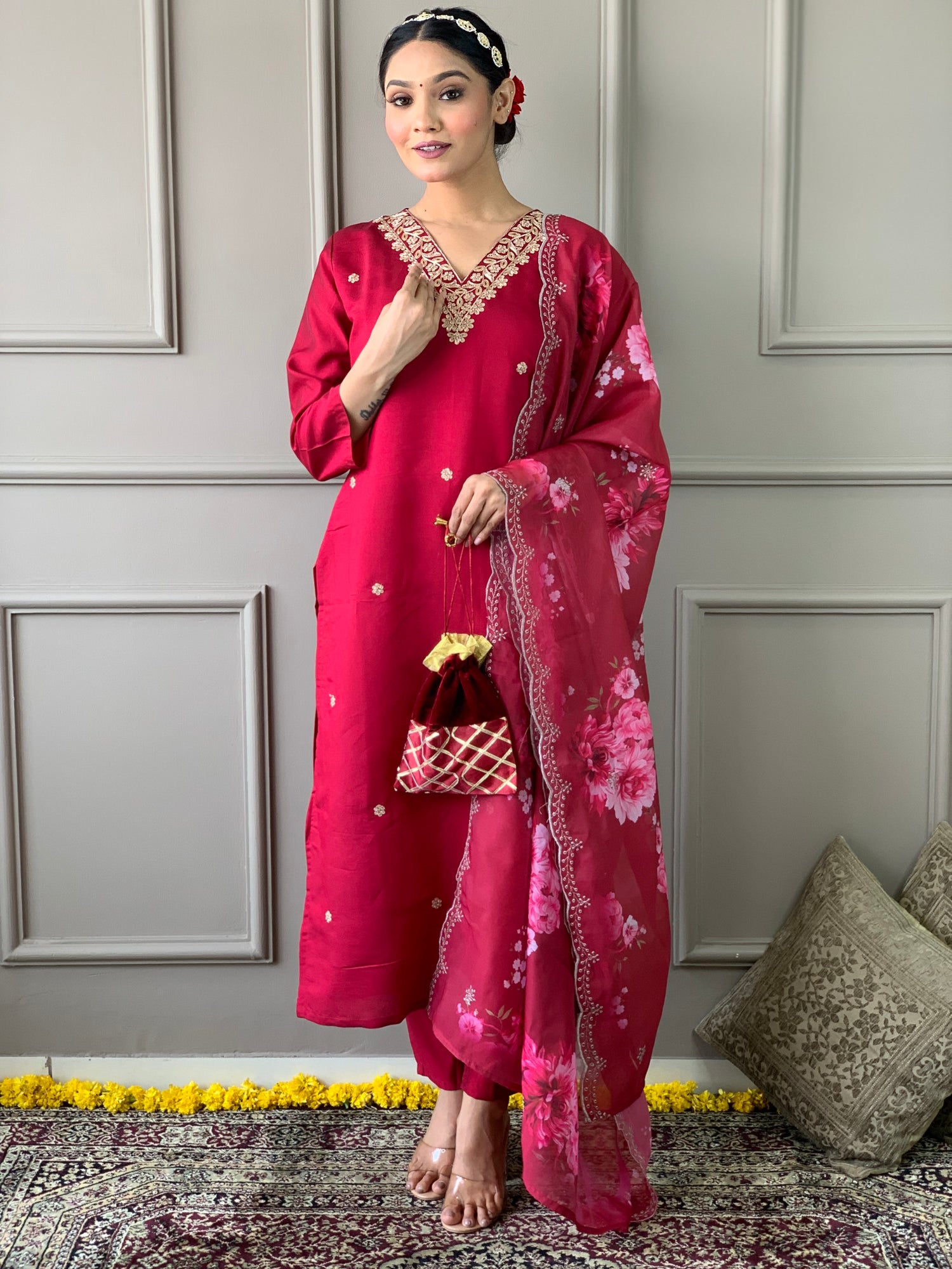 Red Viscose Chanderi Kurti Set with Floral Nylon Tebby Dupatta