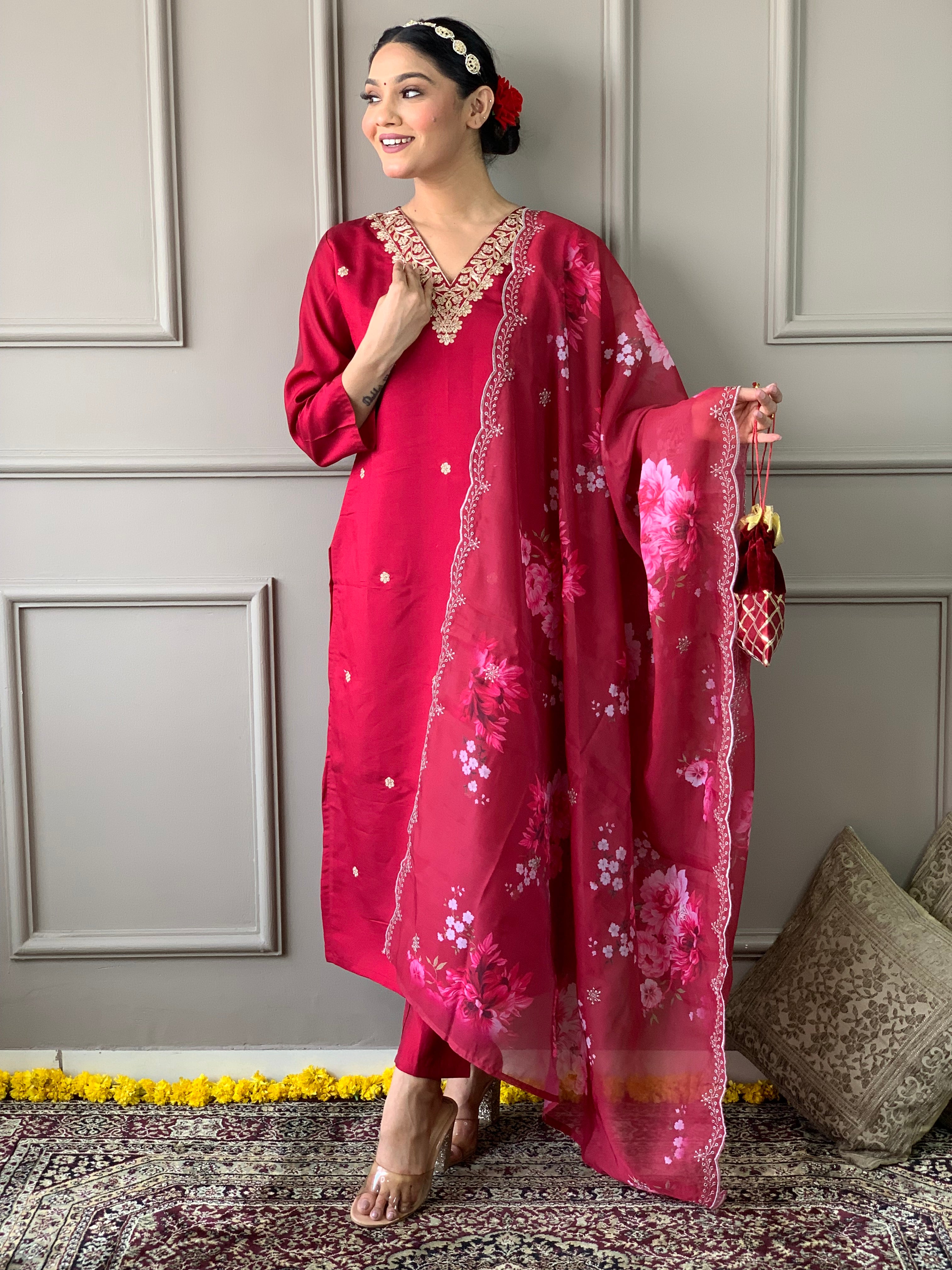 Red Viscose Chanderi Kurti Set with Floral Nylon Tebby Dupatta