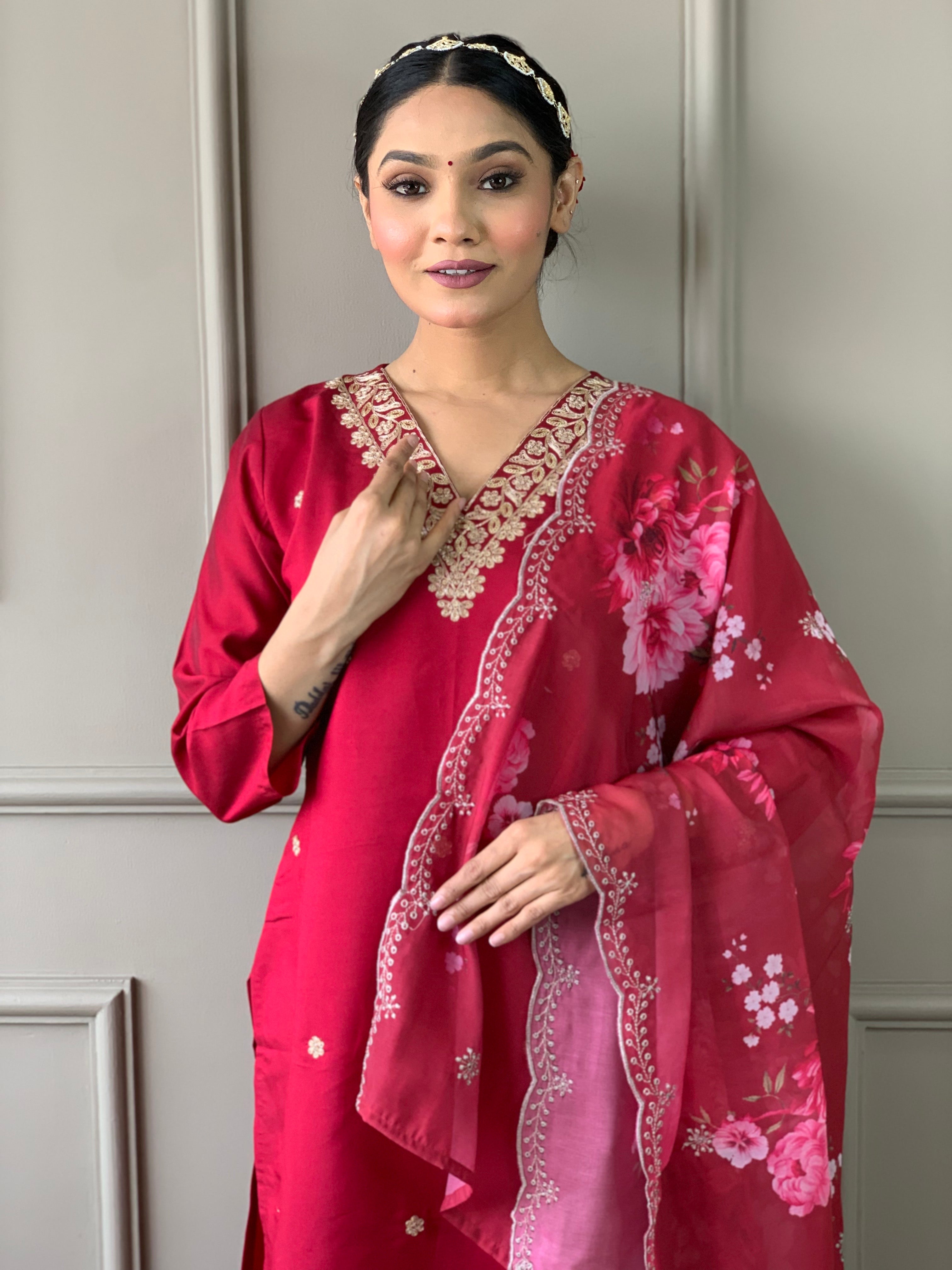 Red Viscose Chanderi Kurti Set with Floral Nylon Tebby Dupatta