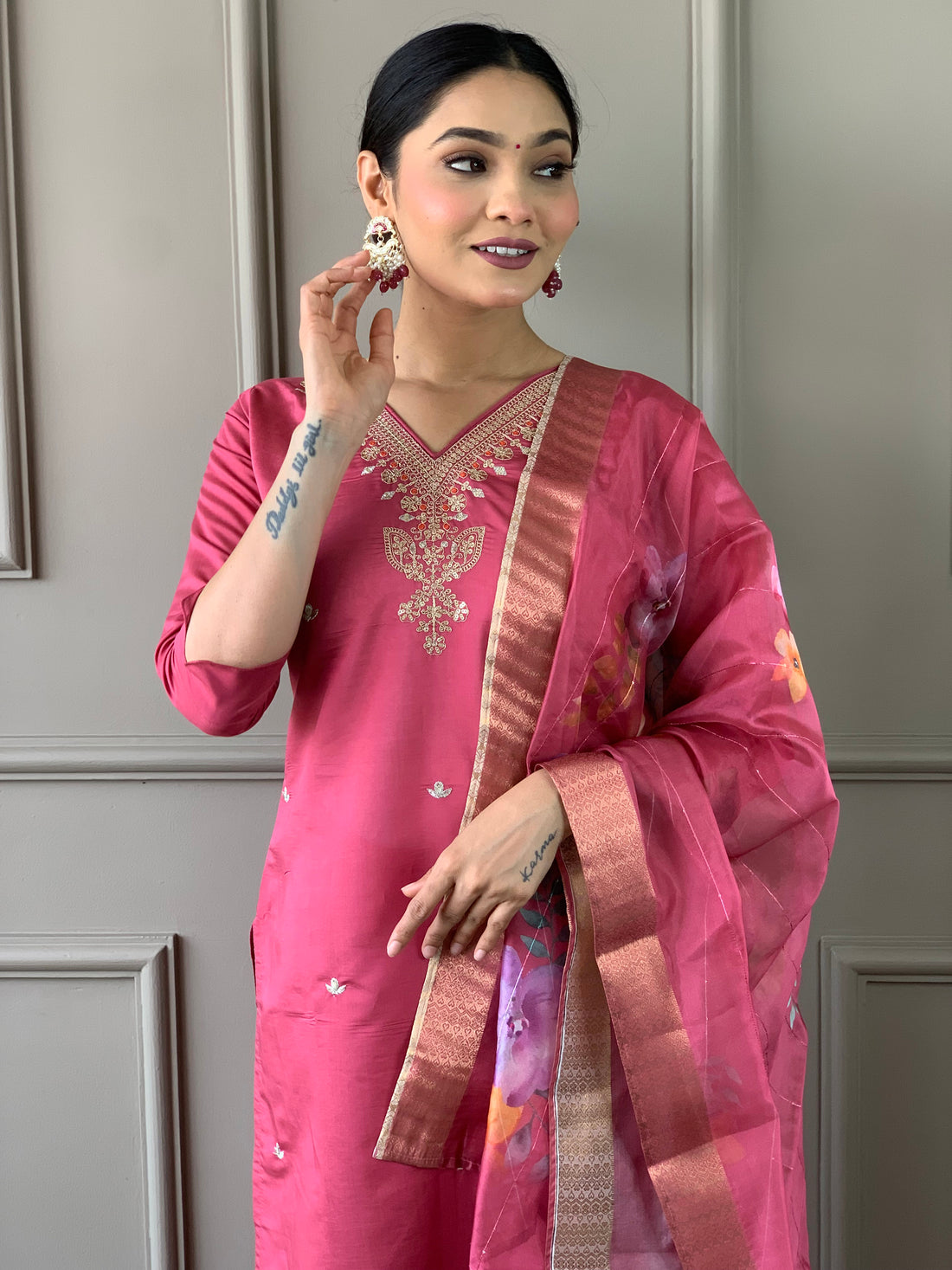 Pink Viscose Chanderi Kurti Set with Floral Jacquard Dupatta