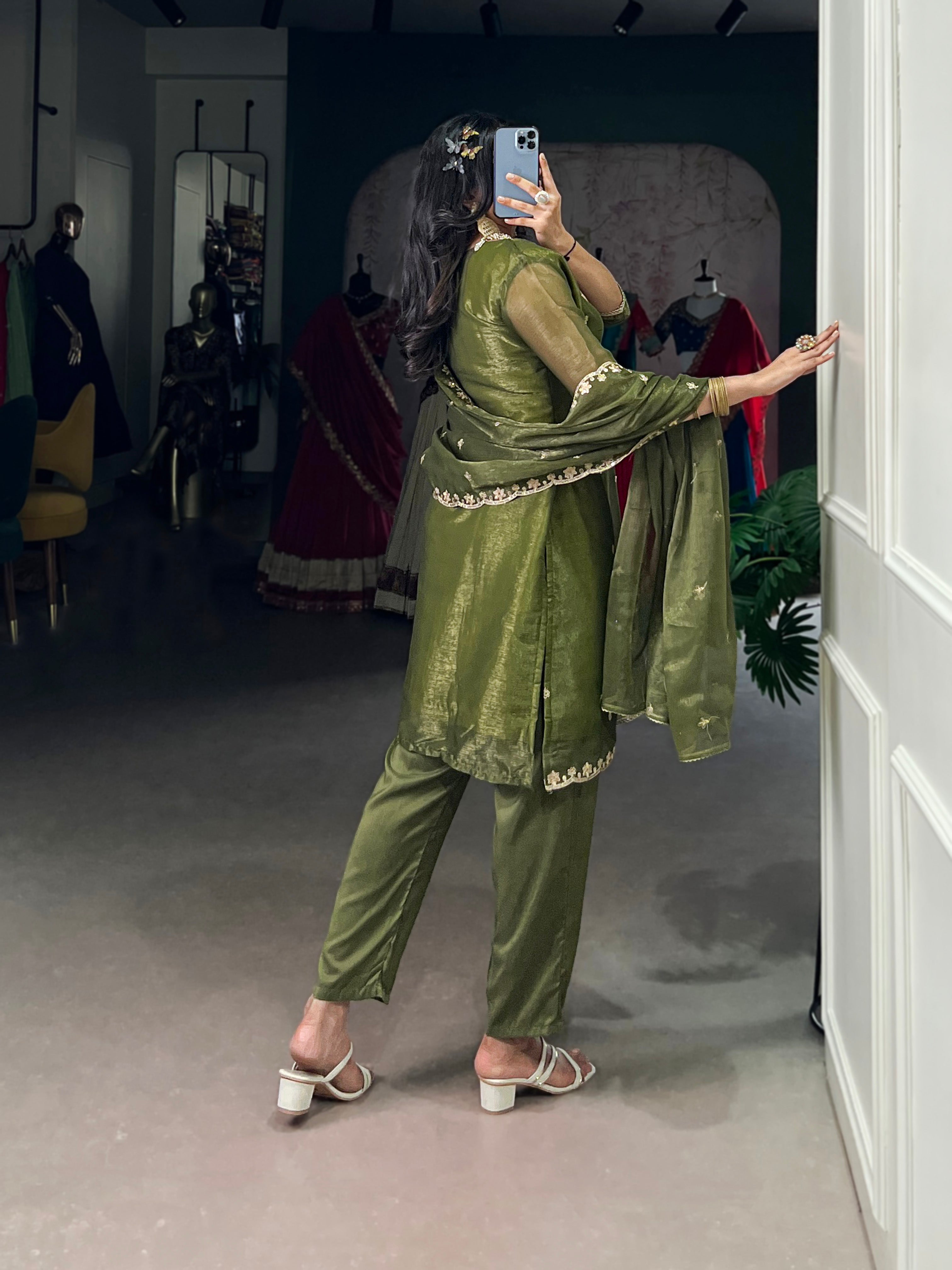 Salwar Suit