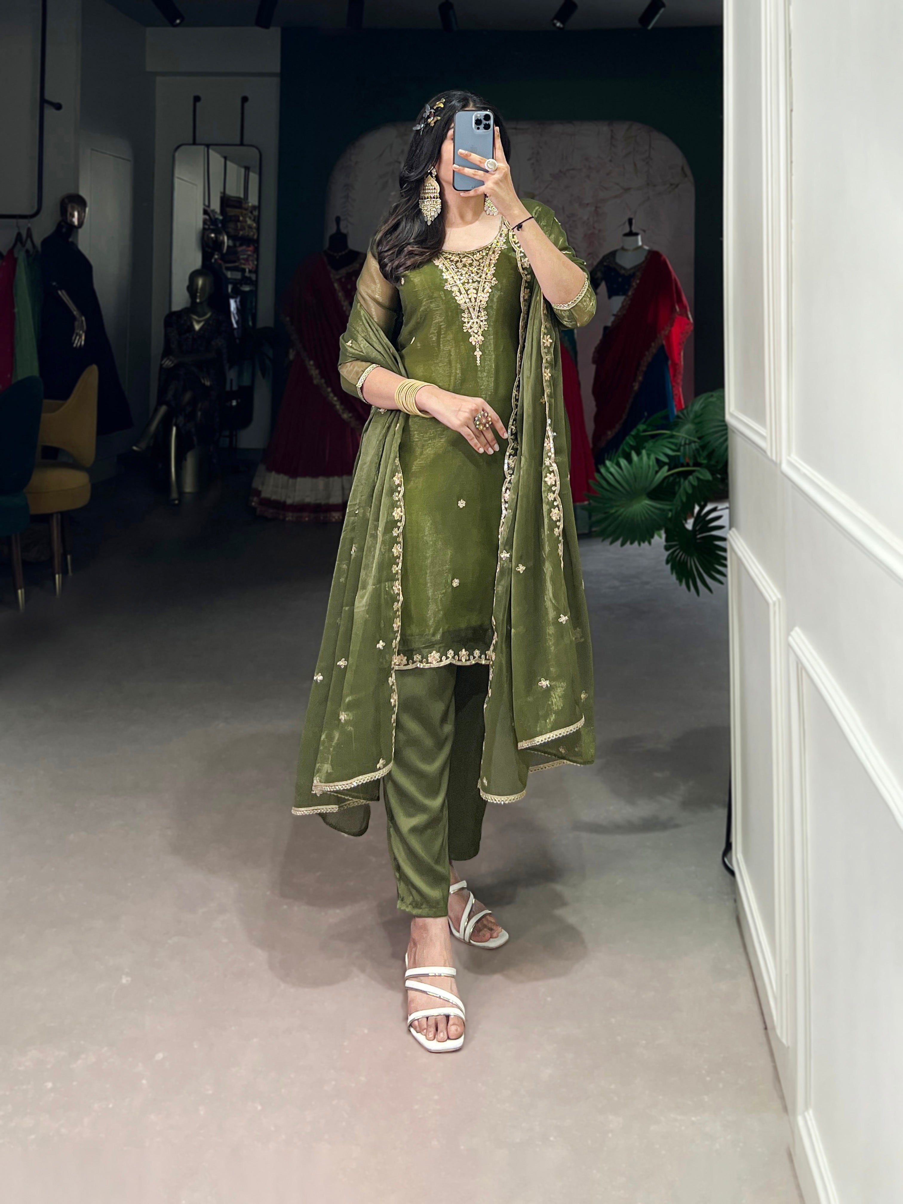 Salwar Suit