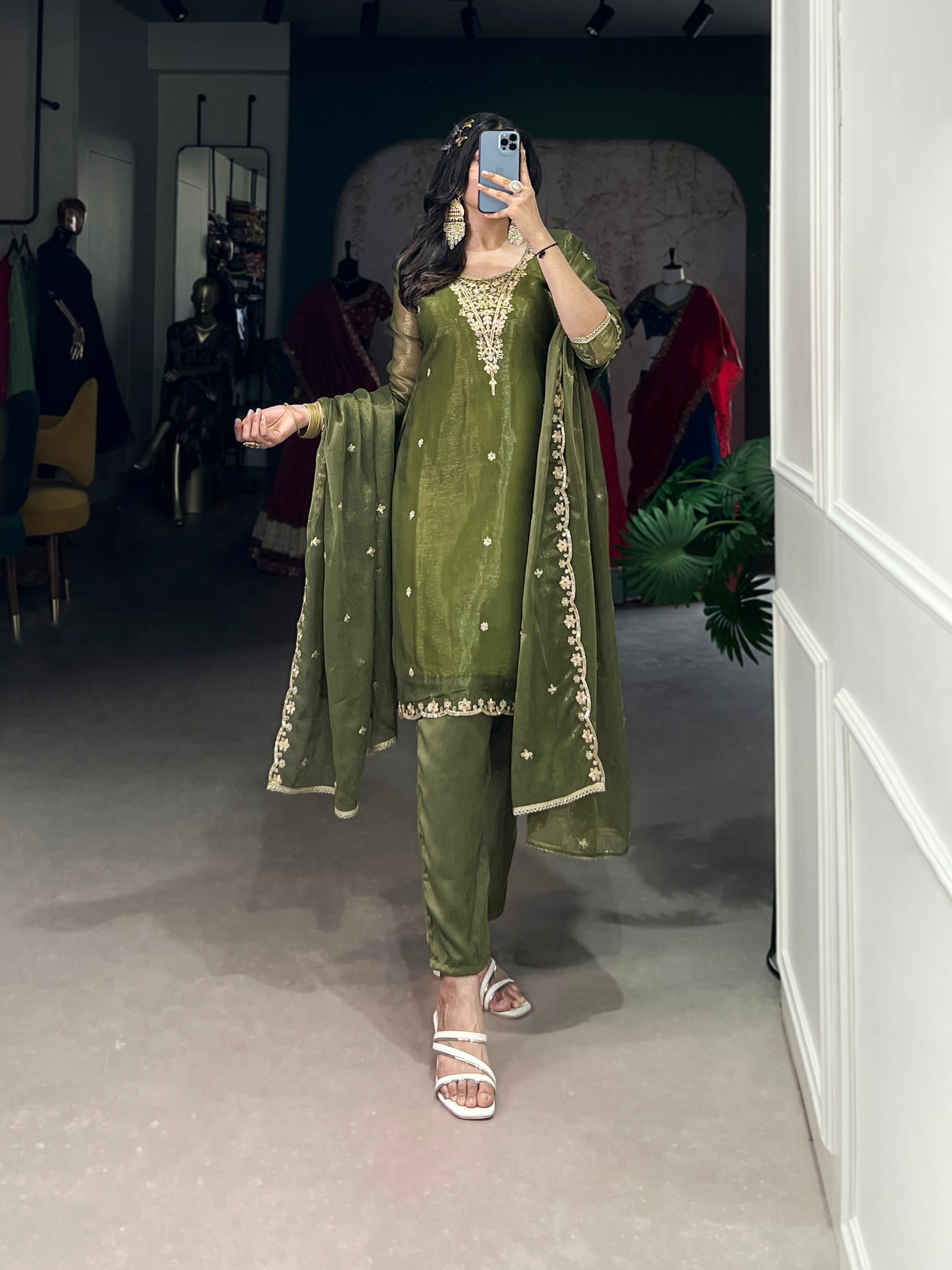 Salwar Suit