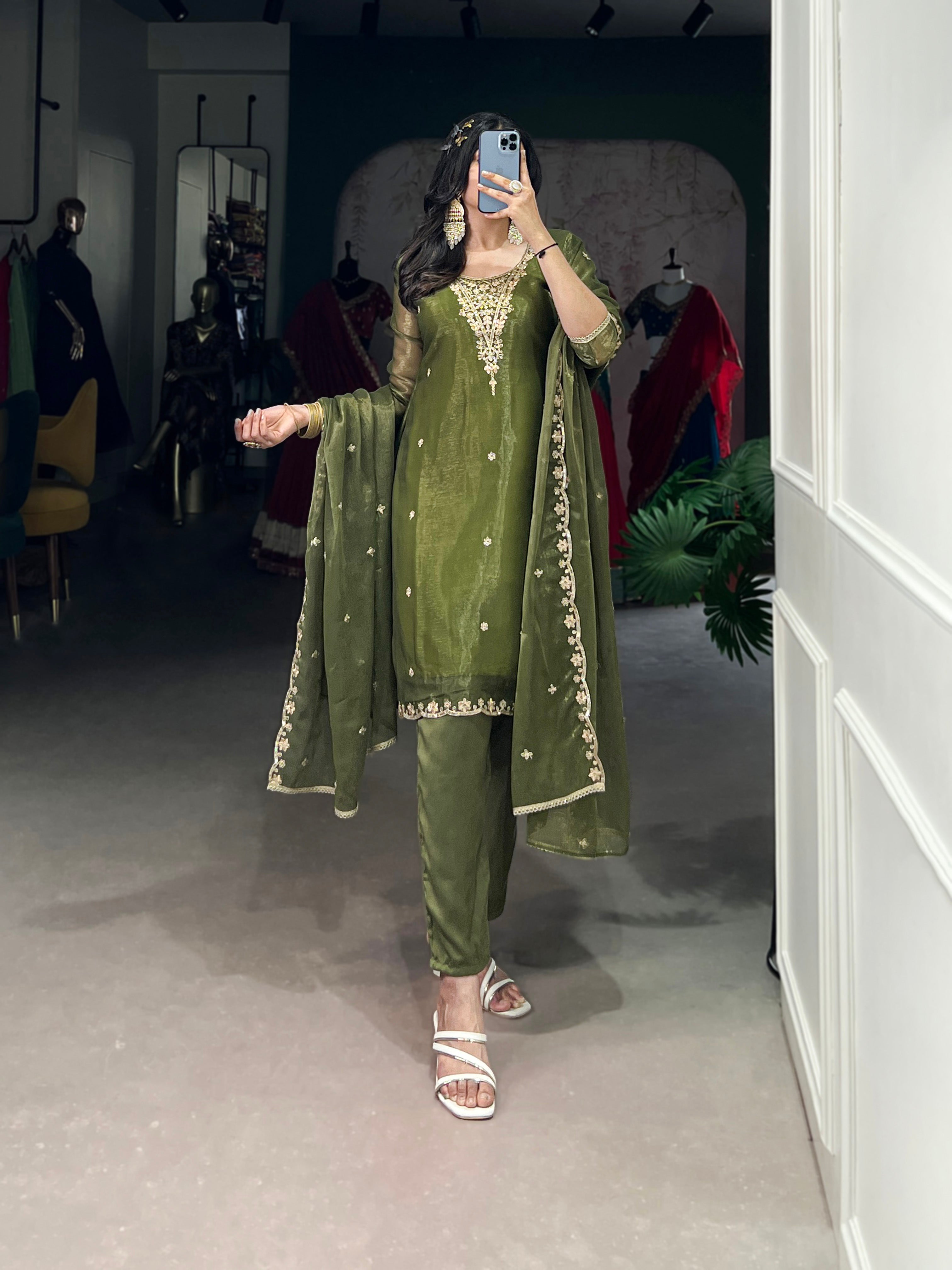 Salwar Suit