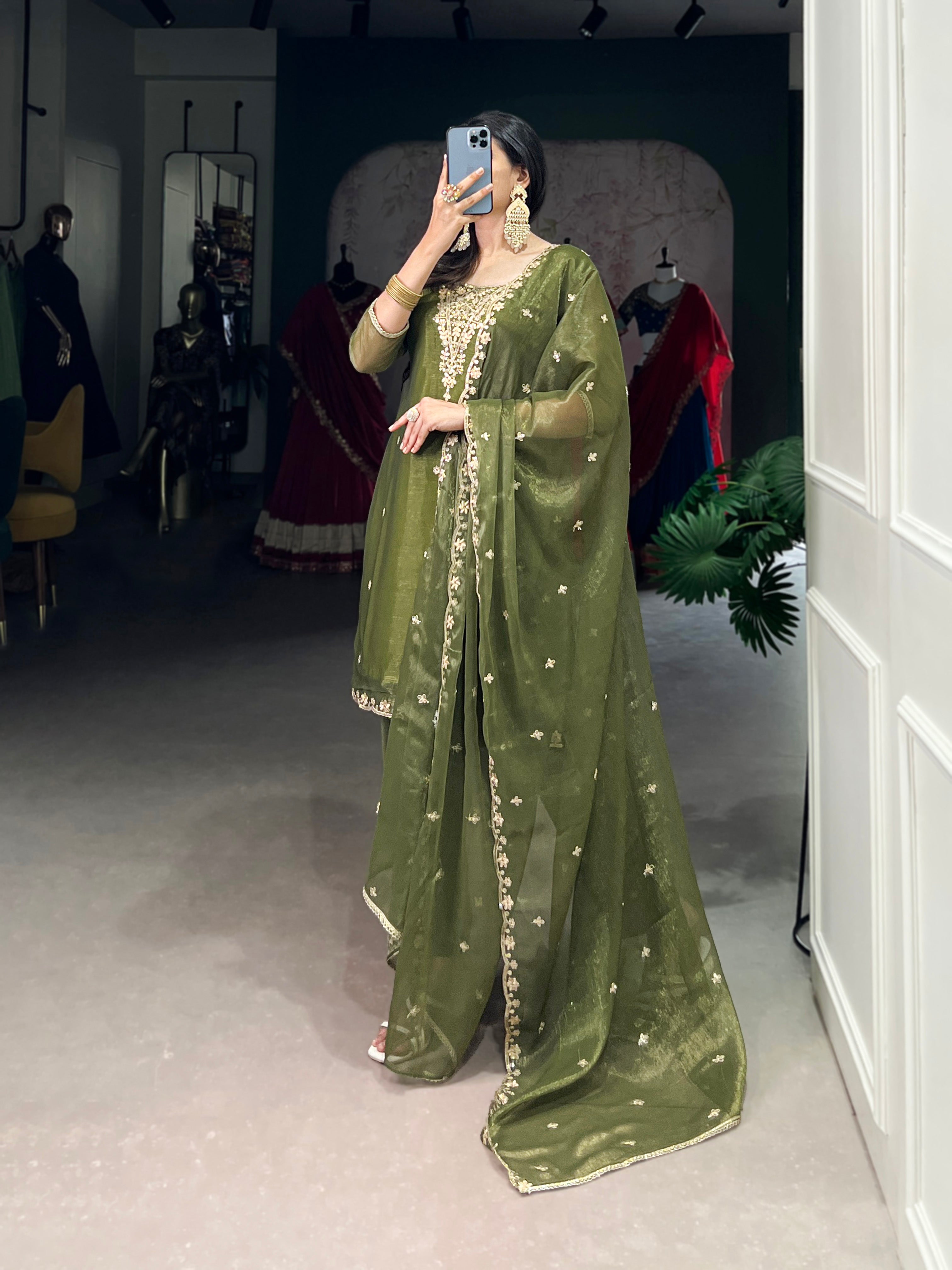 Salwar Suit