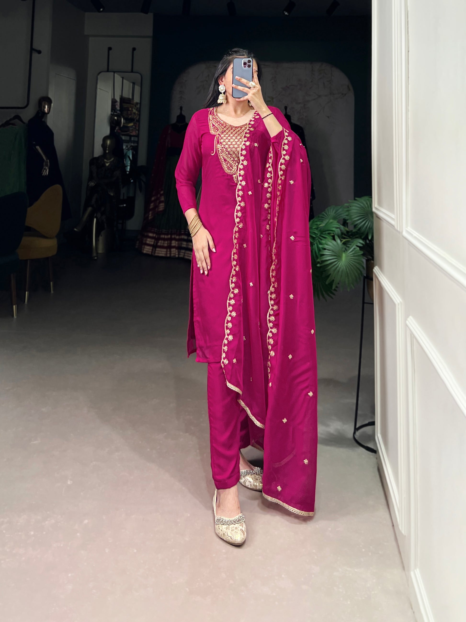 Salwar Suit