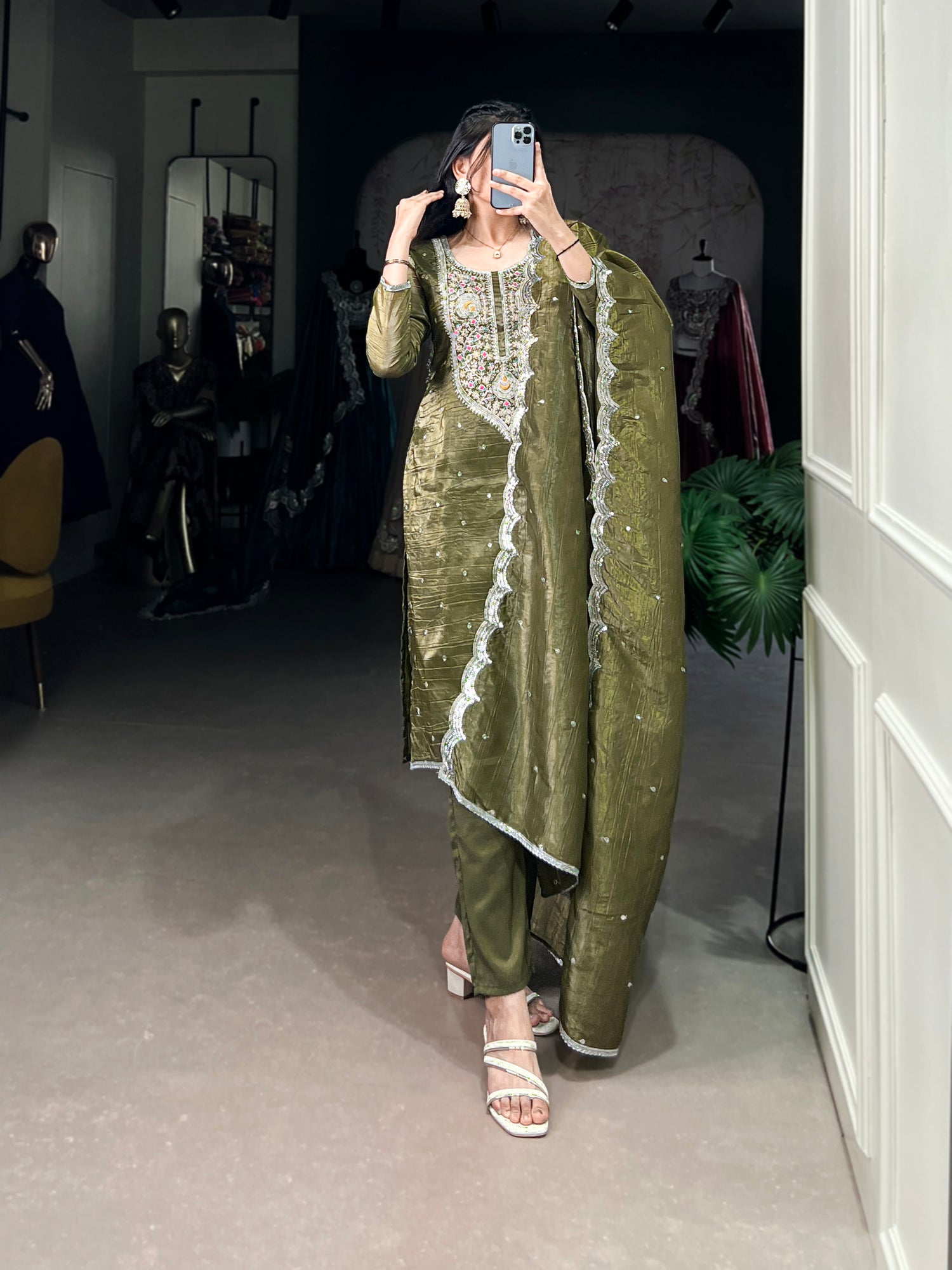 Salwar Suit
