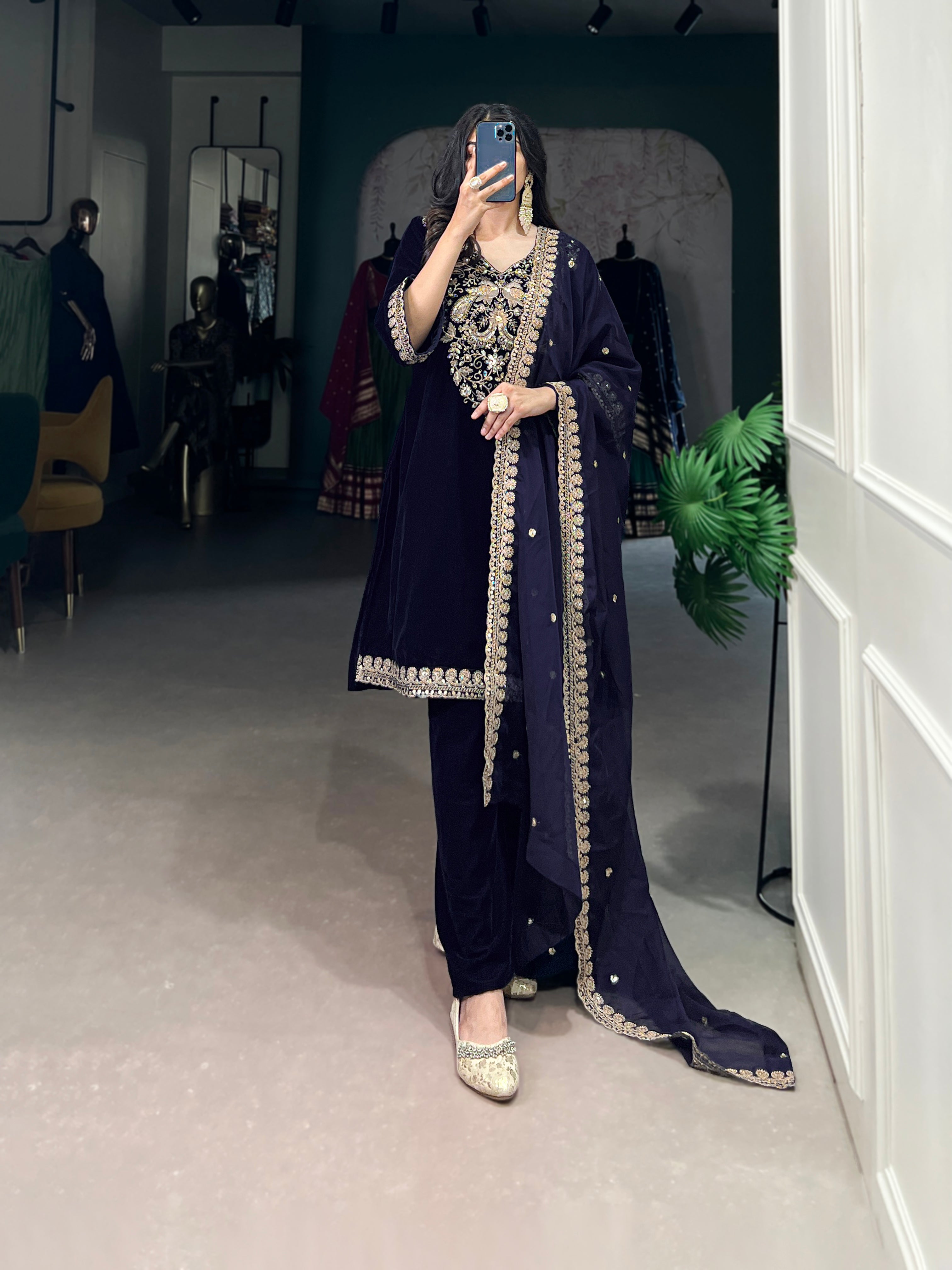 Salwar Suit