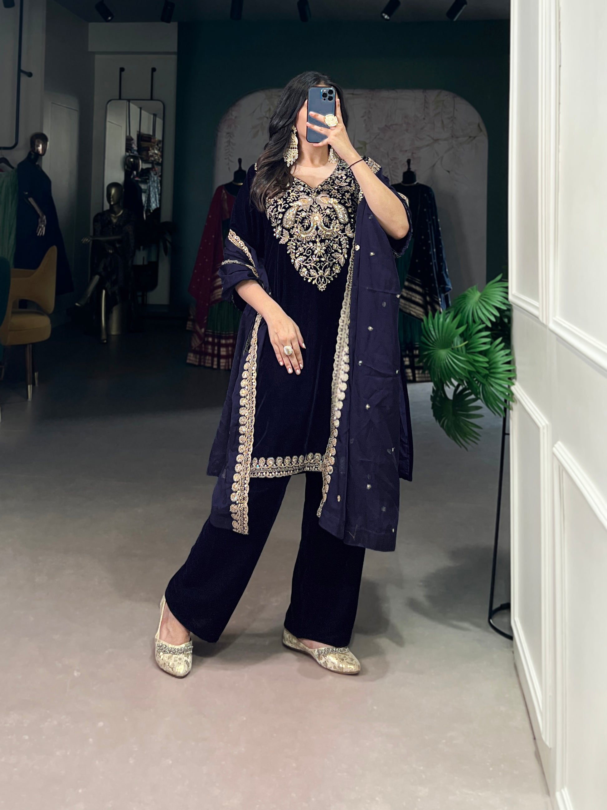 Salwar Suit