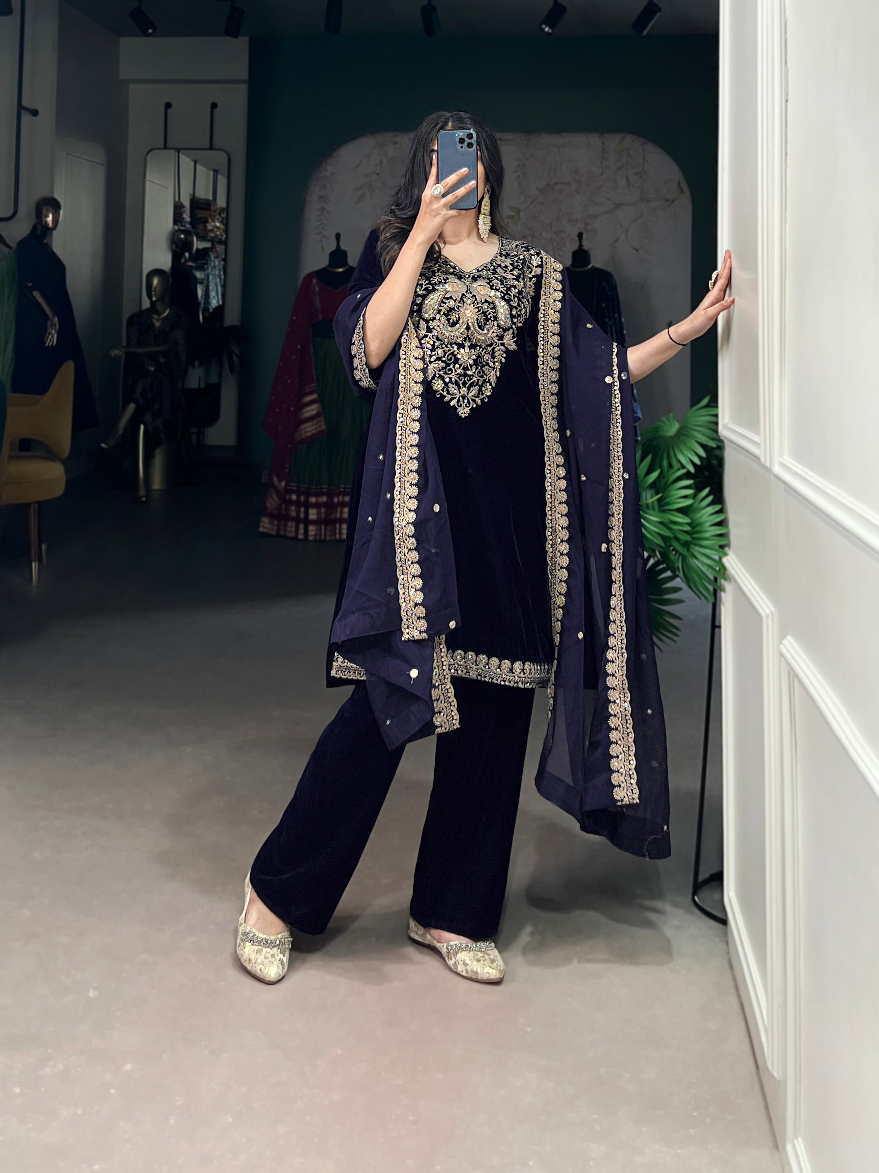 Salwar Suit