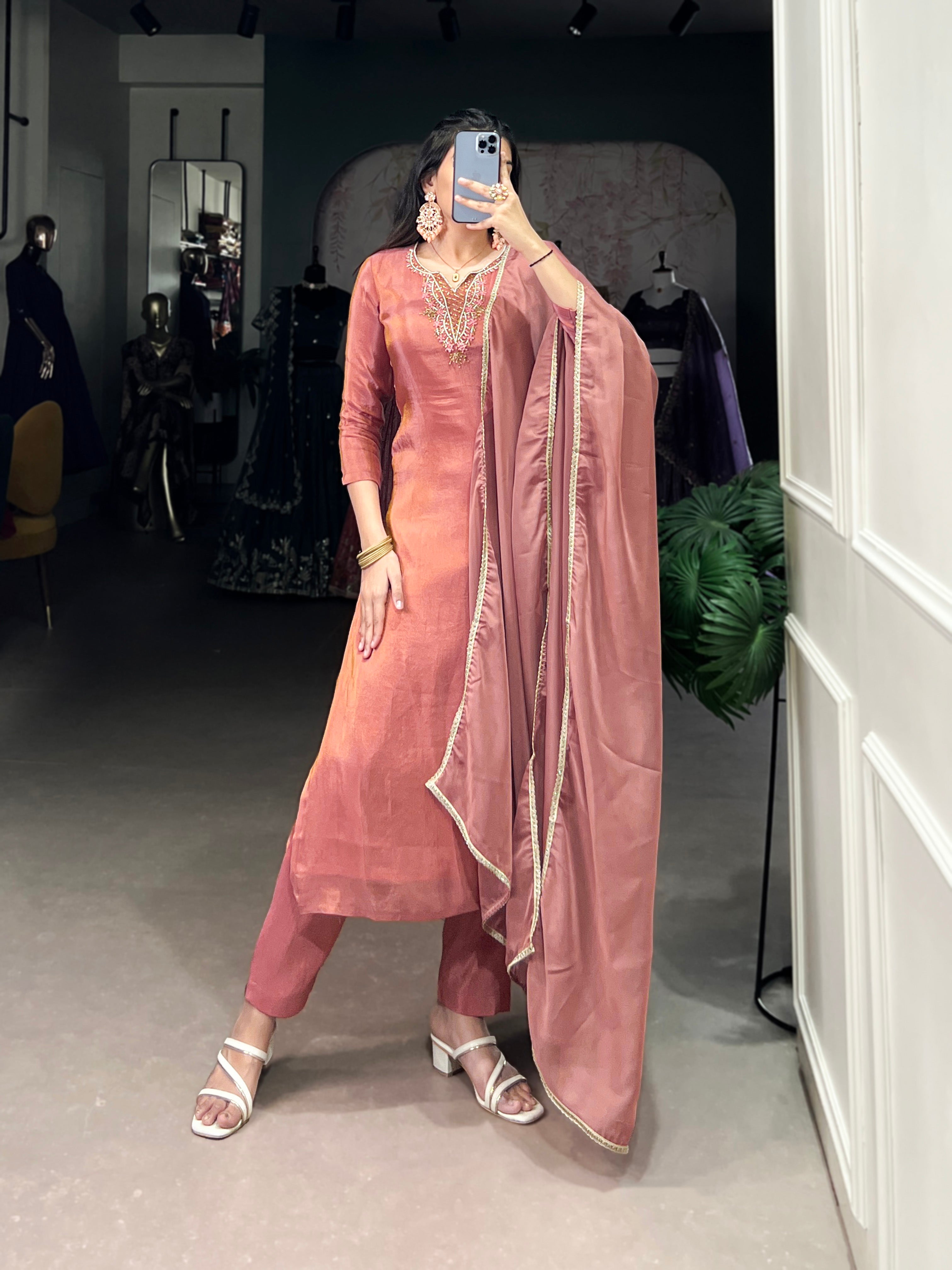 Salwar Suit