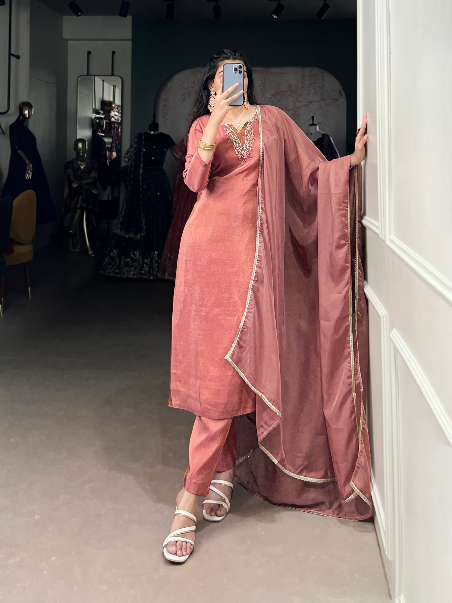 Salwar Suit