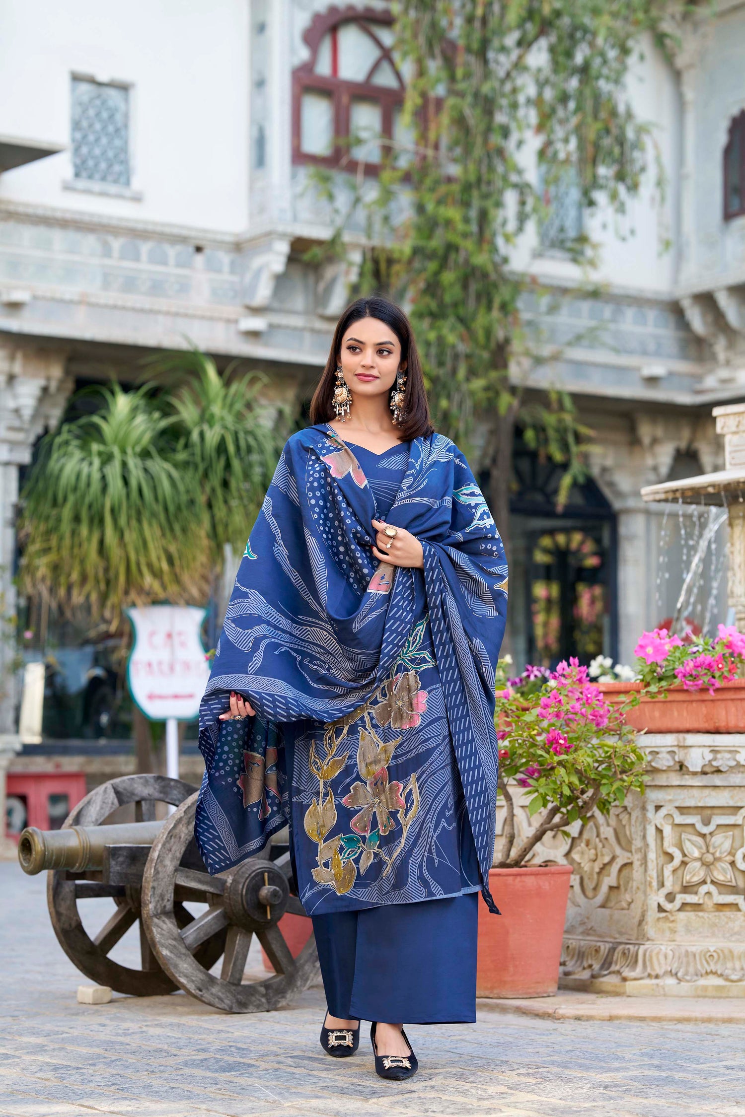 Salwar Suit
