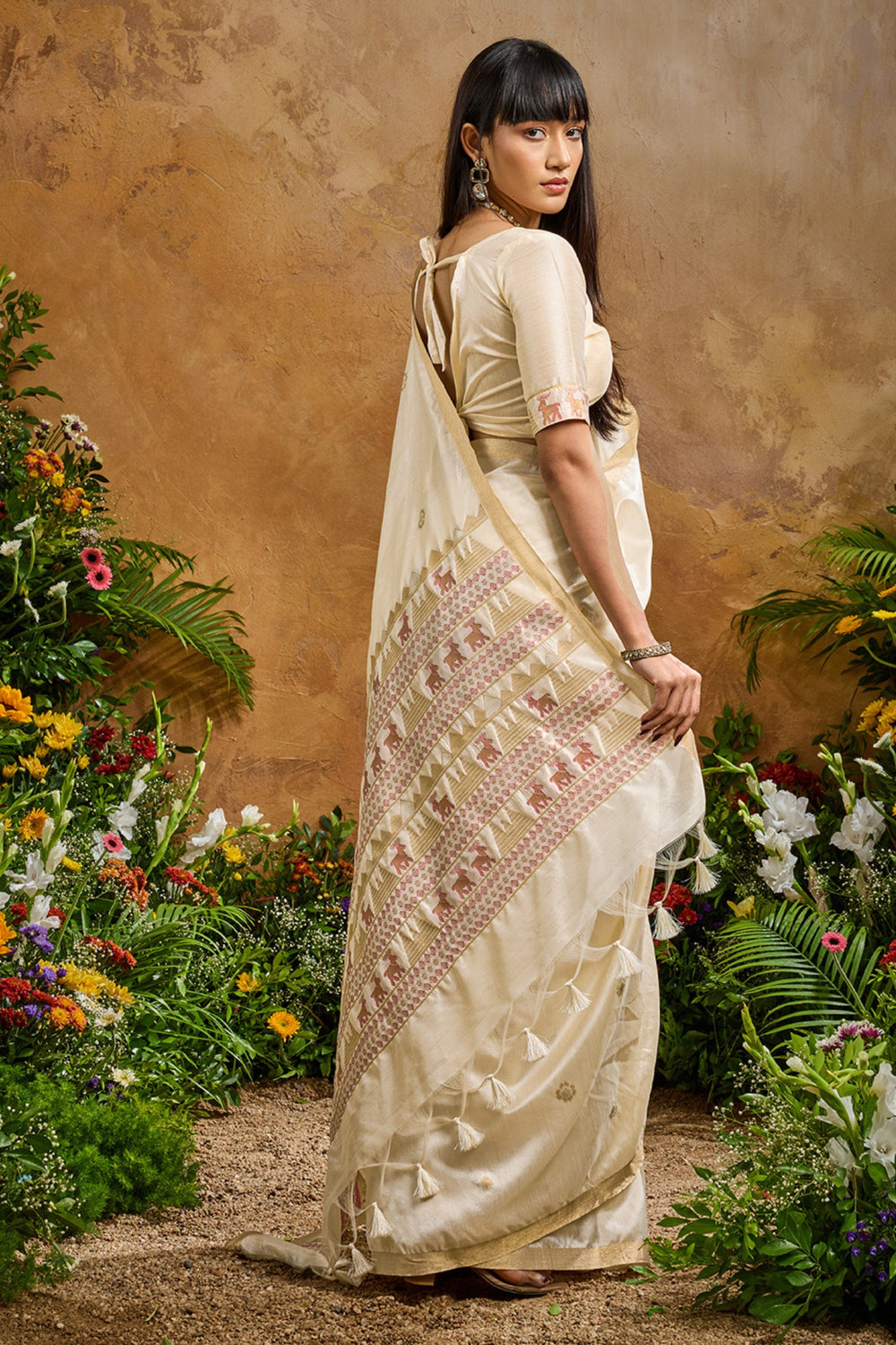 White Pure Soft Tussar Handloom Silk Saree 