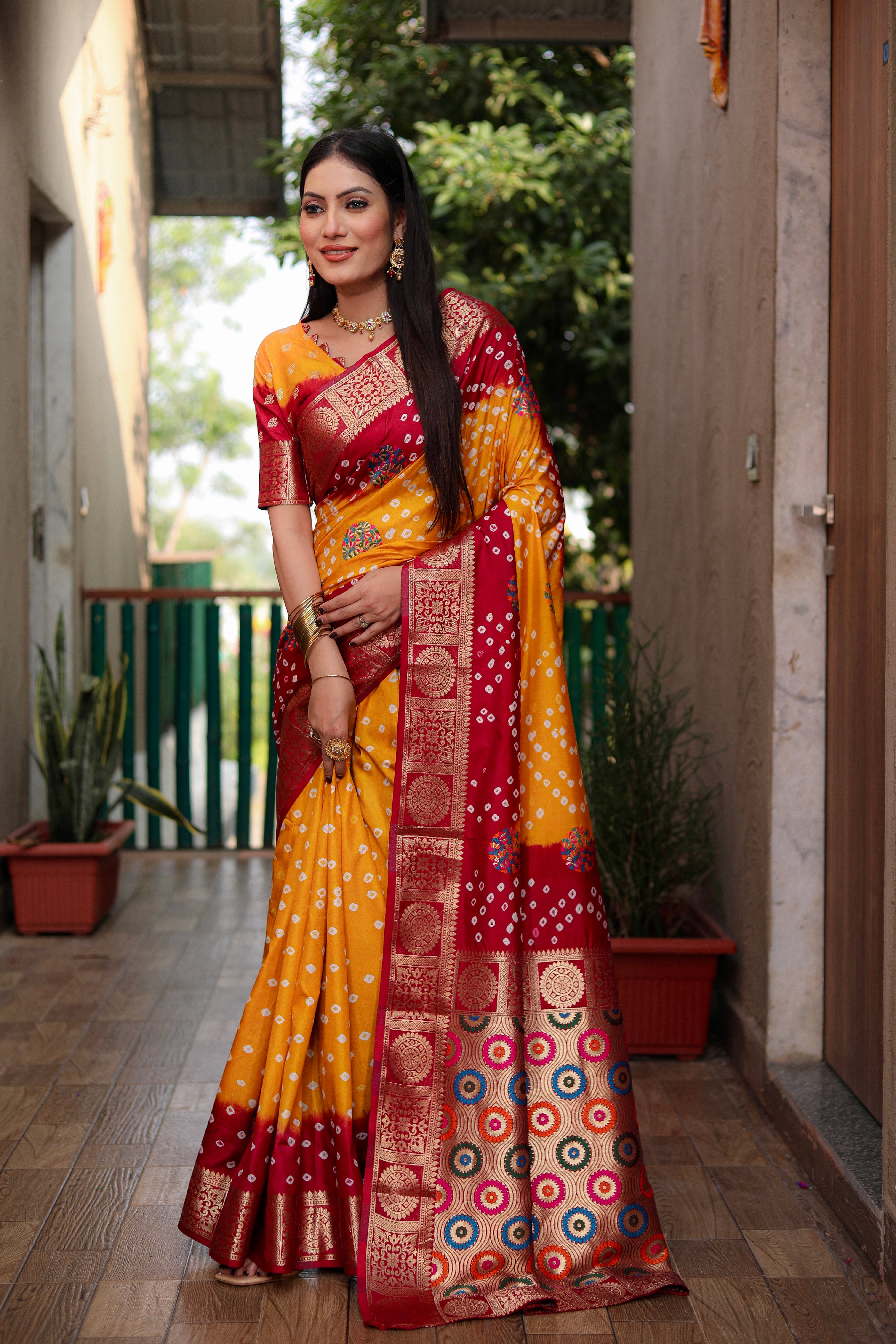 Bandhej Saree
