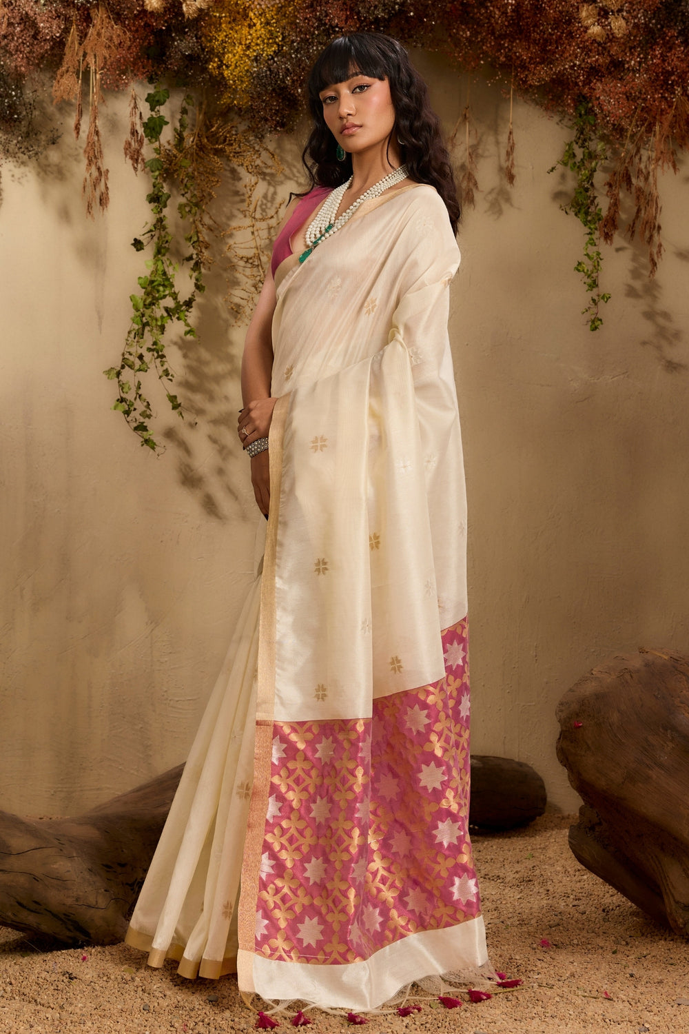 White Pure Tussar Handloom Silk Saree 
