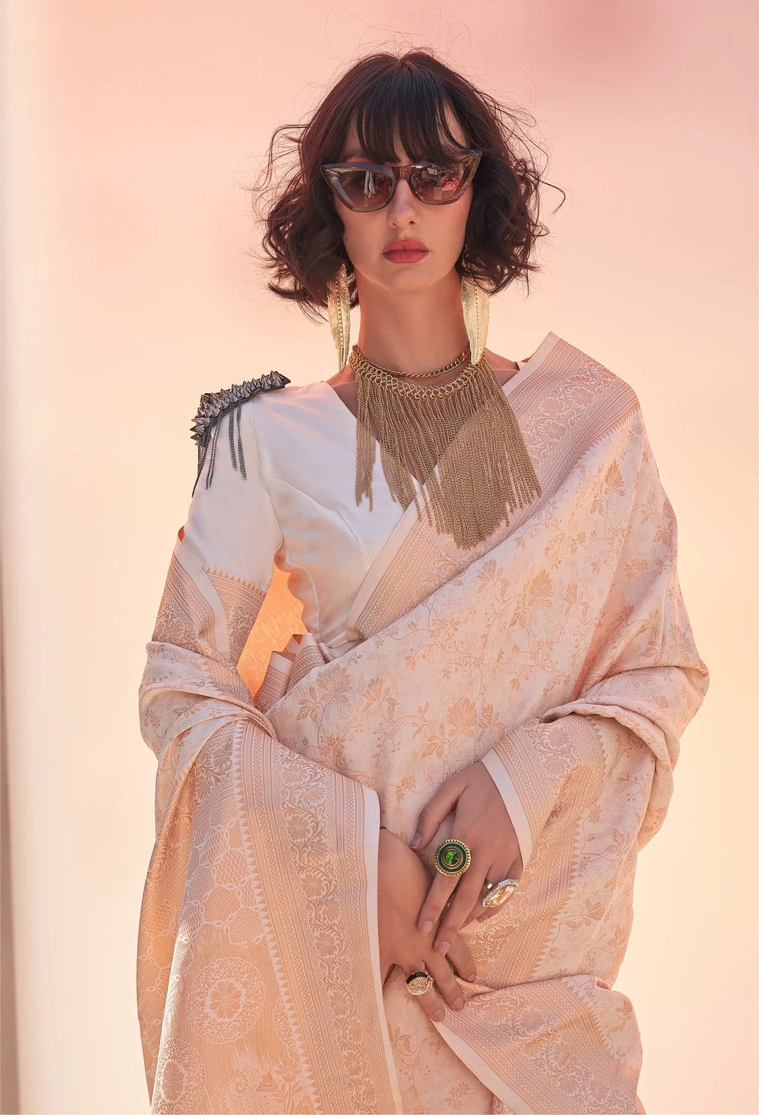 Beautiful Designer Traditional Wear Handloom Weaving Saree