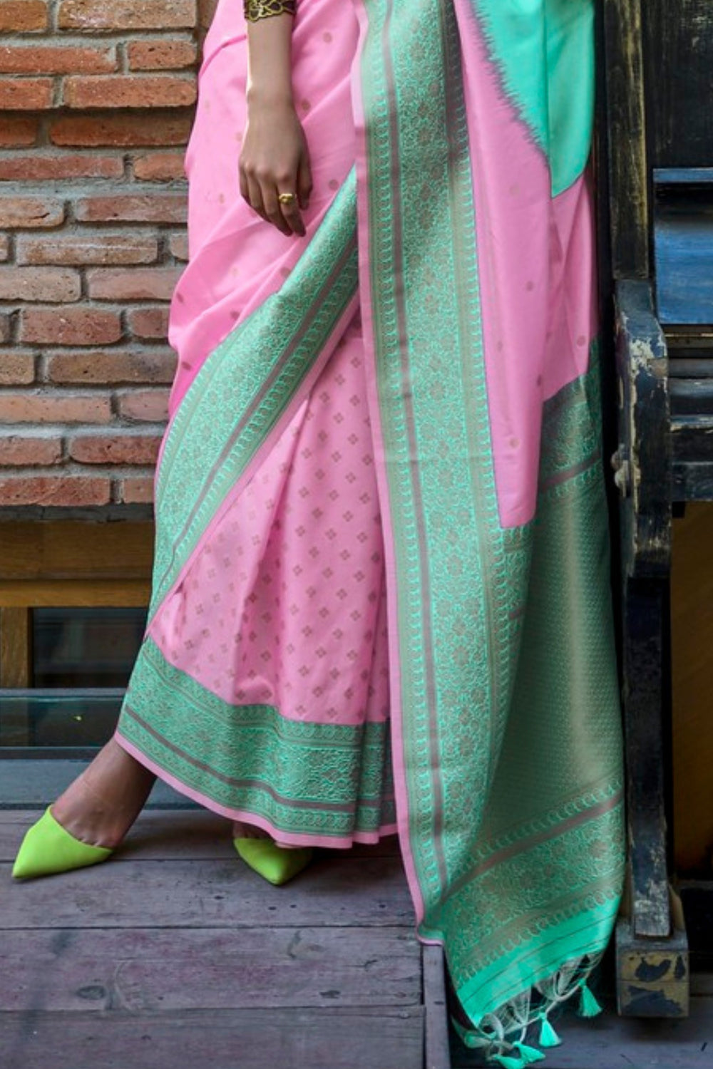 Pink and Green Pure Soft Banarasi Handloom Banarasi Saree ##color## Patola Saree with premium fabric and embroidery