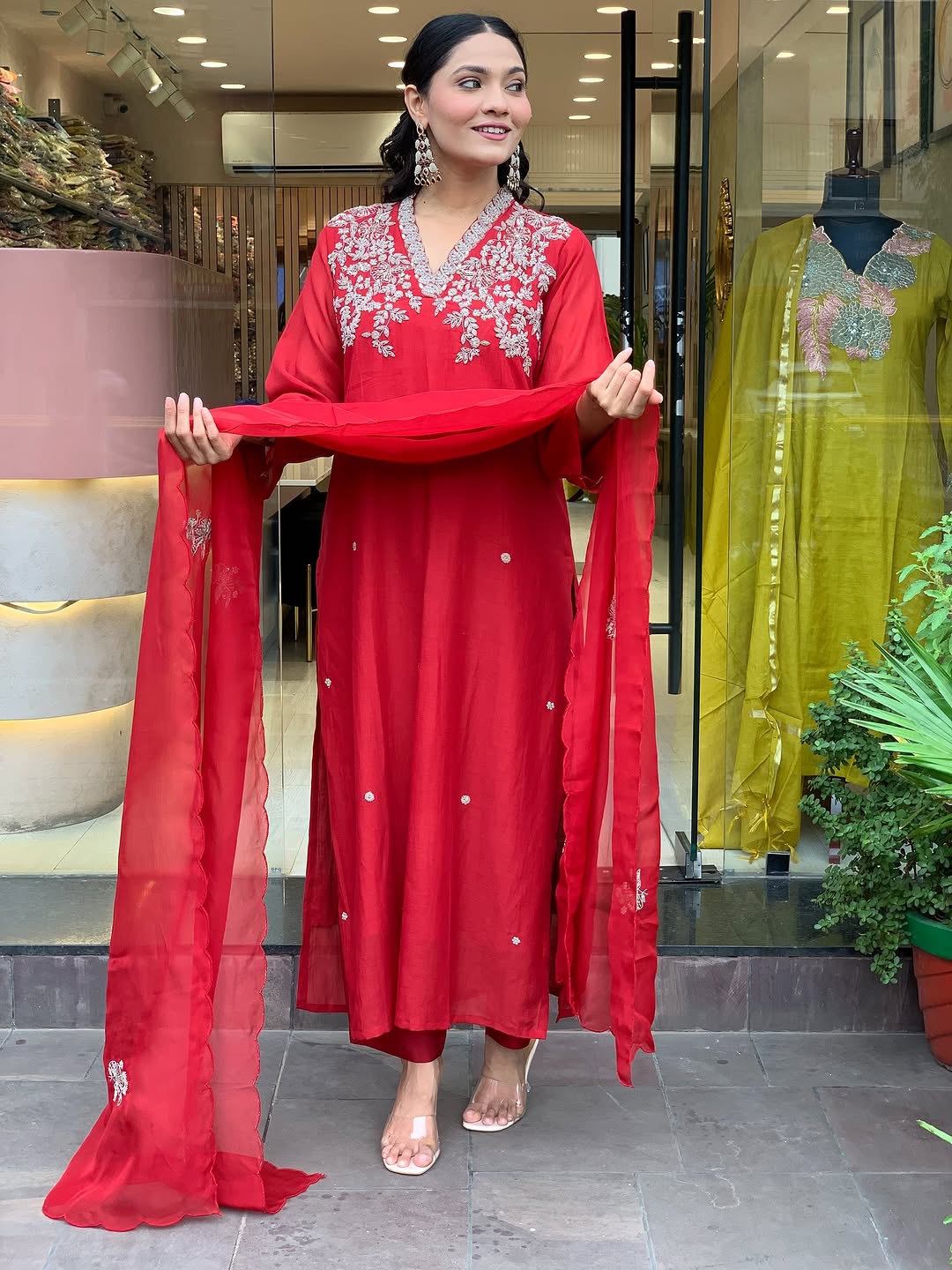 Red Embroidered Chanderi V-Neck Kurta Set with Pant &amp; Dupatta V-Neck Kurta Set Anant Tex Exports Pvt.Ltd..
