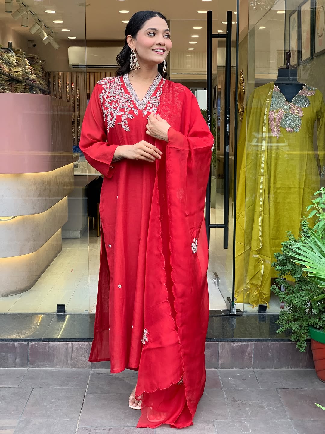 Red Embroidered Chanderi V-Neck Kurta Set with Pant &amp; Dupatta V-Neck Kurta Set Anant Tex Exports Pvt.Ltd..