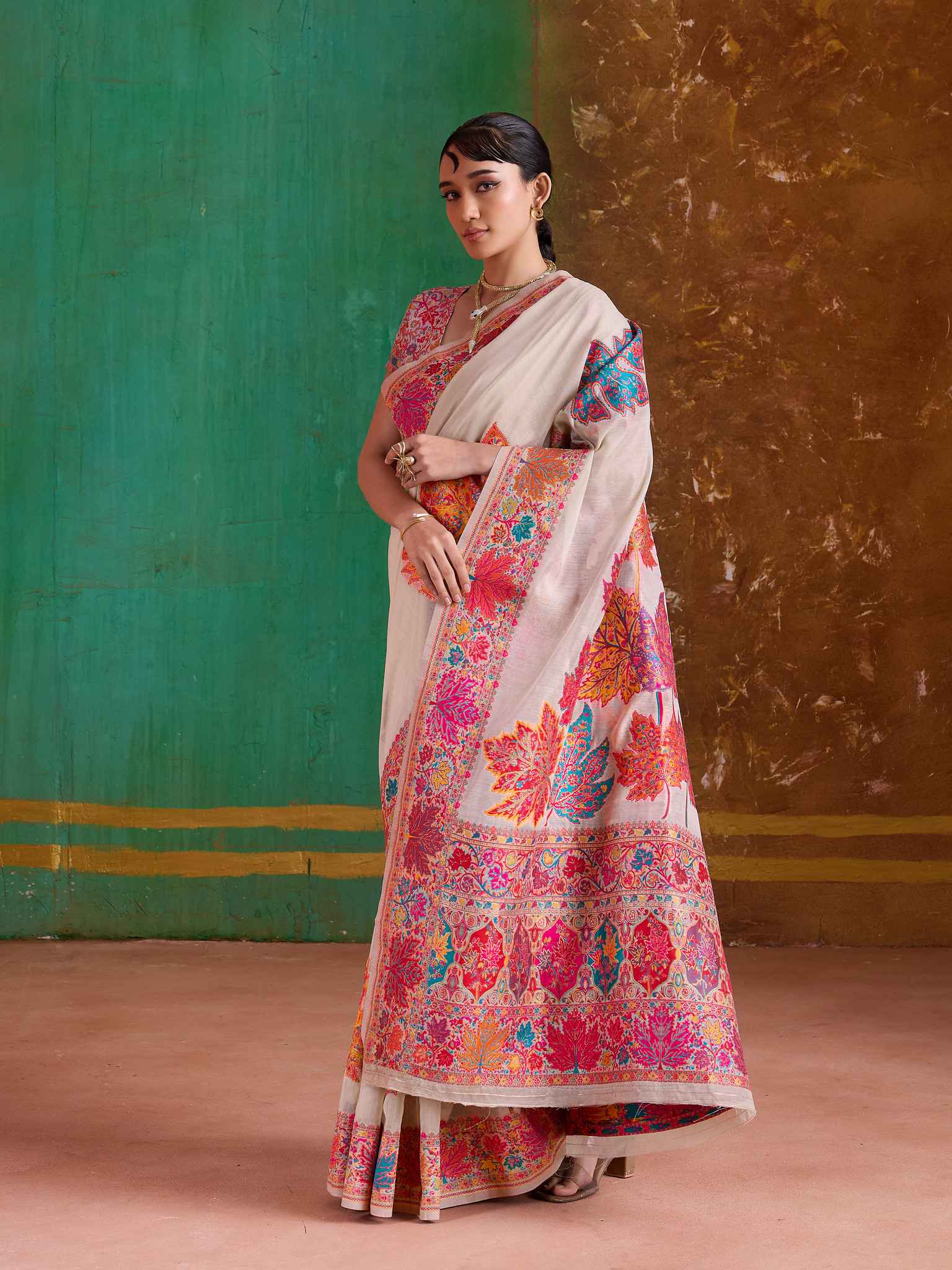 Off White Pure Kashmiri  Modal Cotton Pashmina Weaving Saree Kashmiri Pashmina Saree Anant Tex Exports Pvt.Ltd..