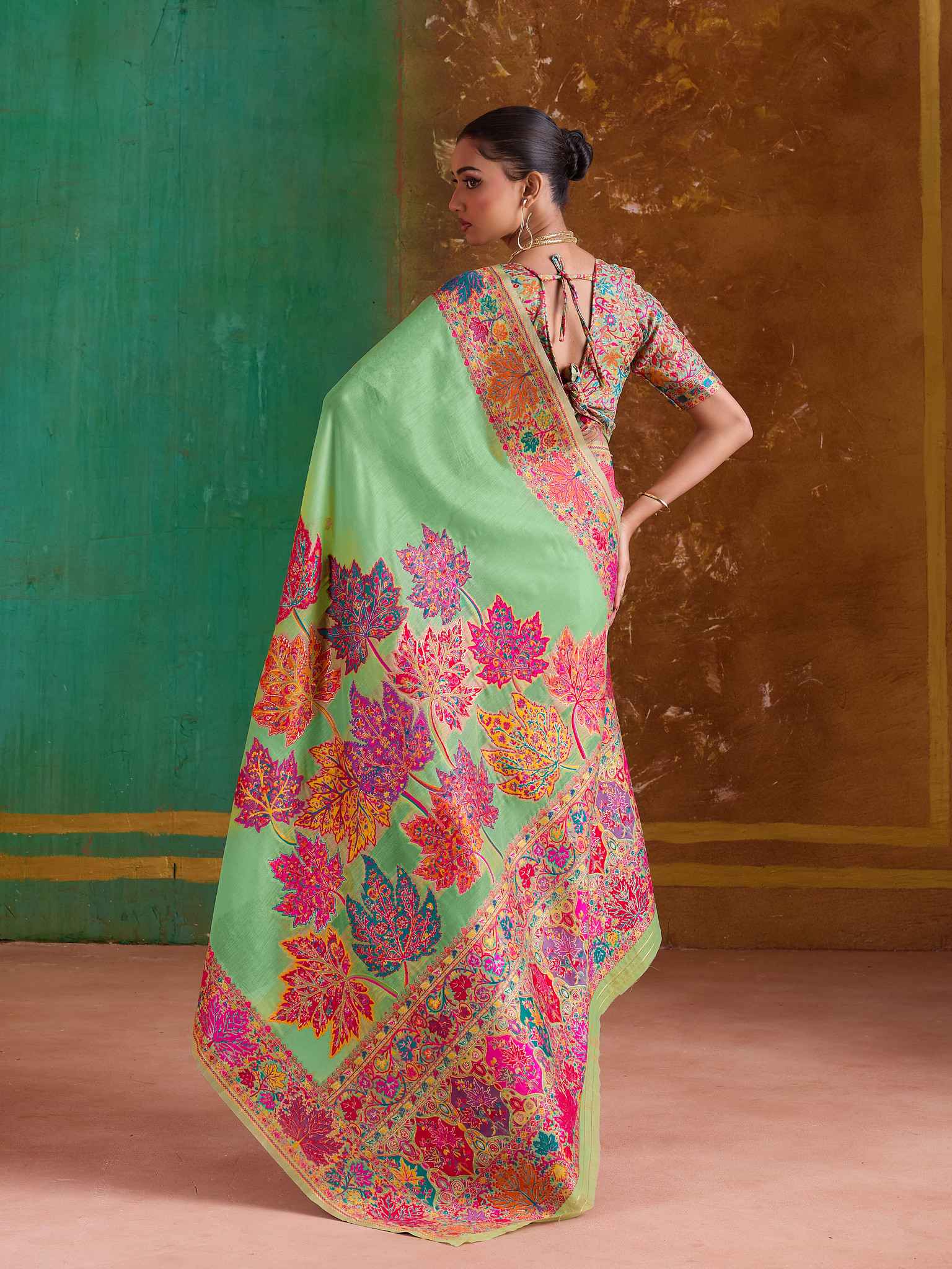Green Pure Kashmiri Modal Cotton Pashmina Weaving Saree Kashmiri Pashmina Saree Anant Tex Exports Pvt.Ltd..