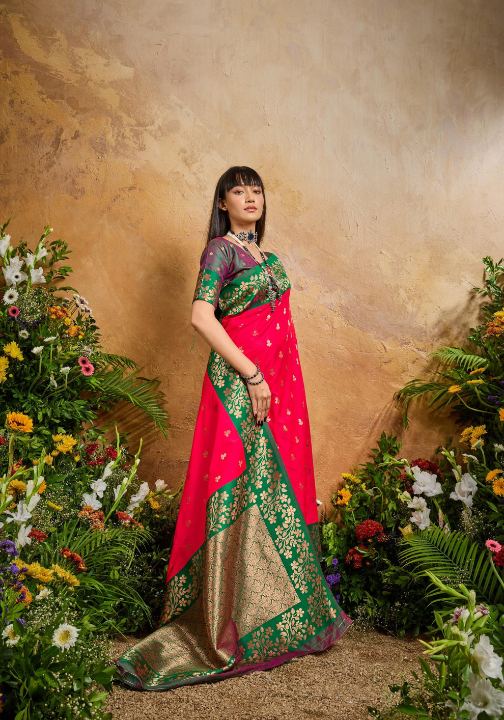 Red Pure Soft Handloom Weaving Silk Saree 
