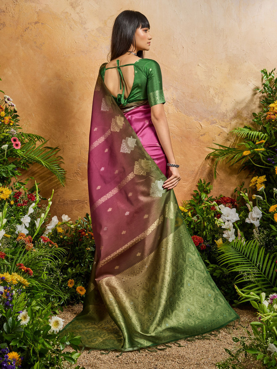 Magenta Pure Heavy Handloom Weaving Paper Silk Saree 