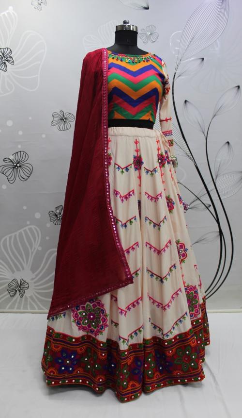 Beautiful Designer Navratri Garba Special Chaniya Choli