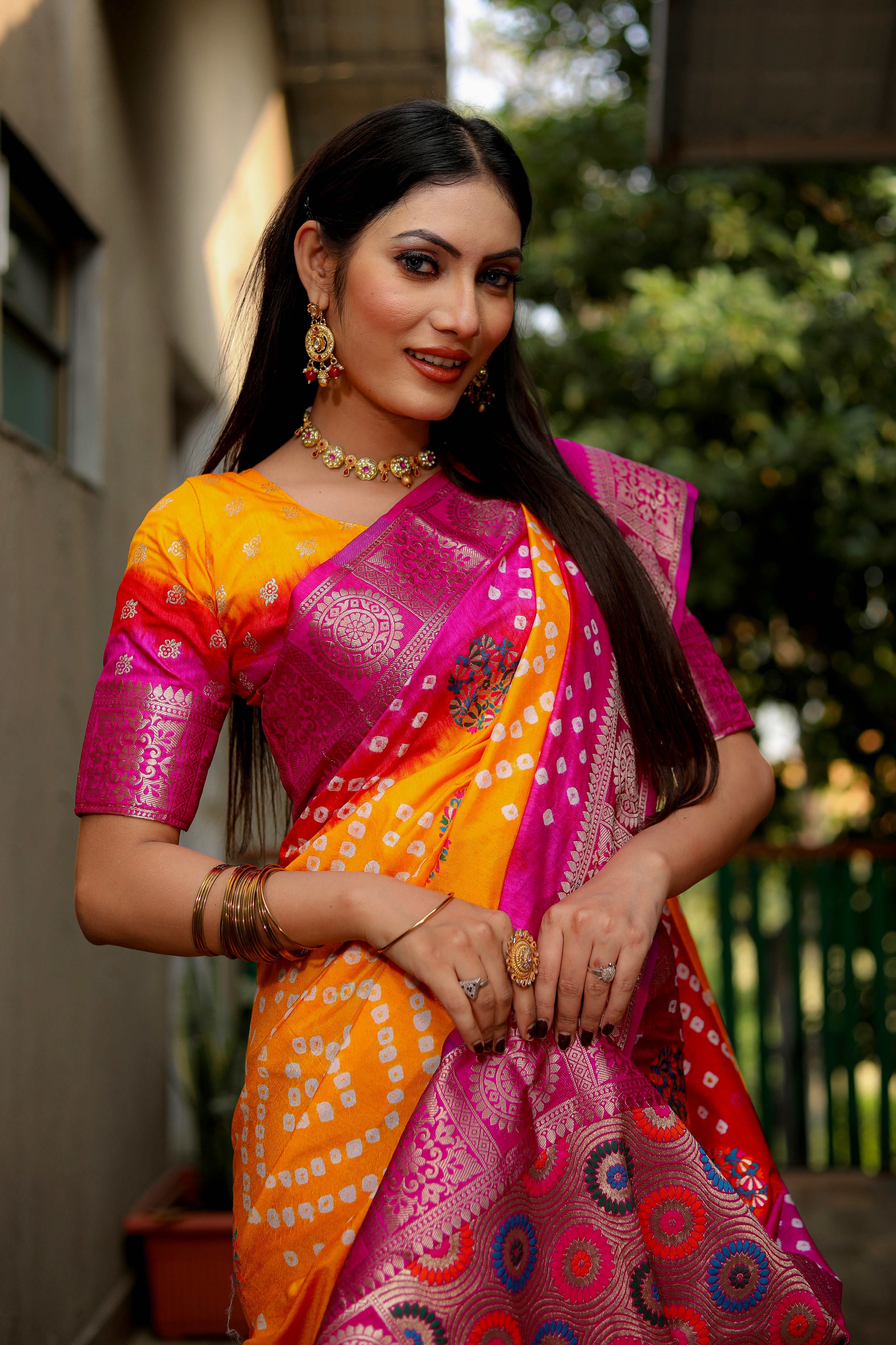 Bandhej Saree