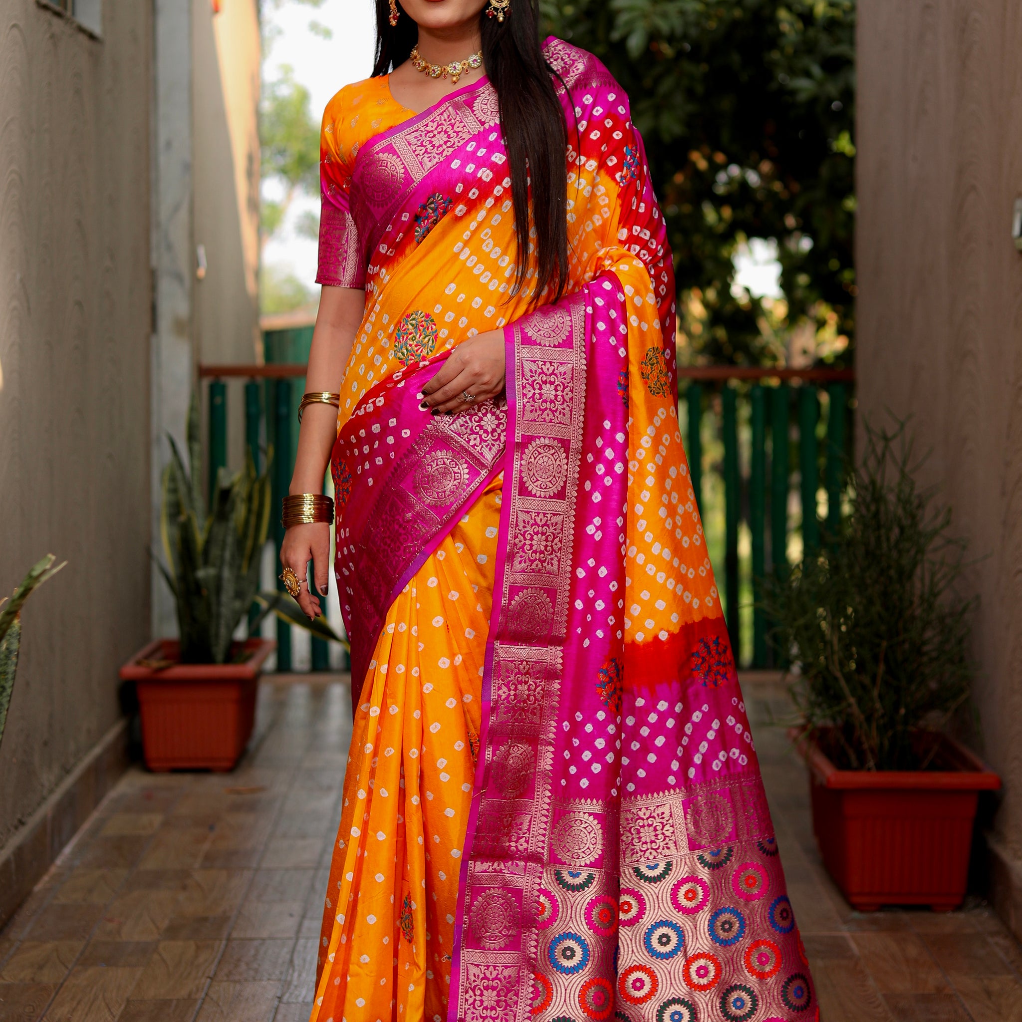 Bandhej Saree