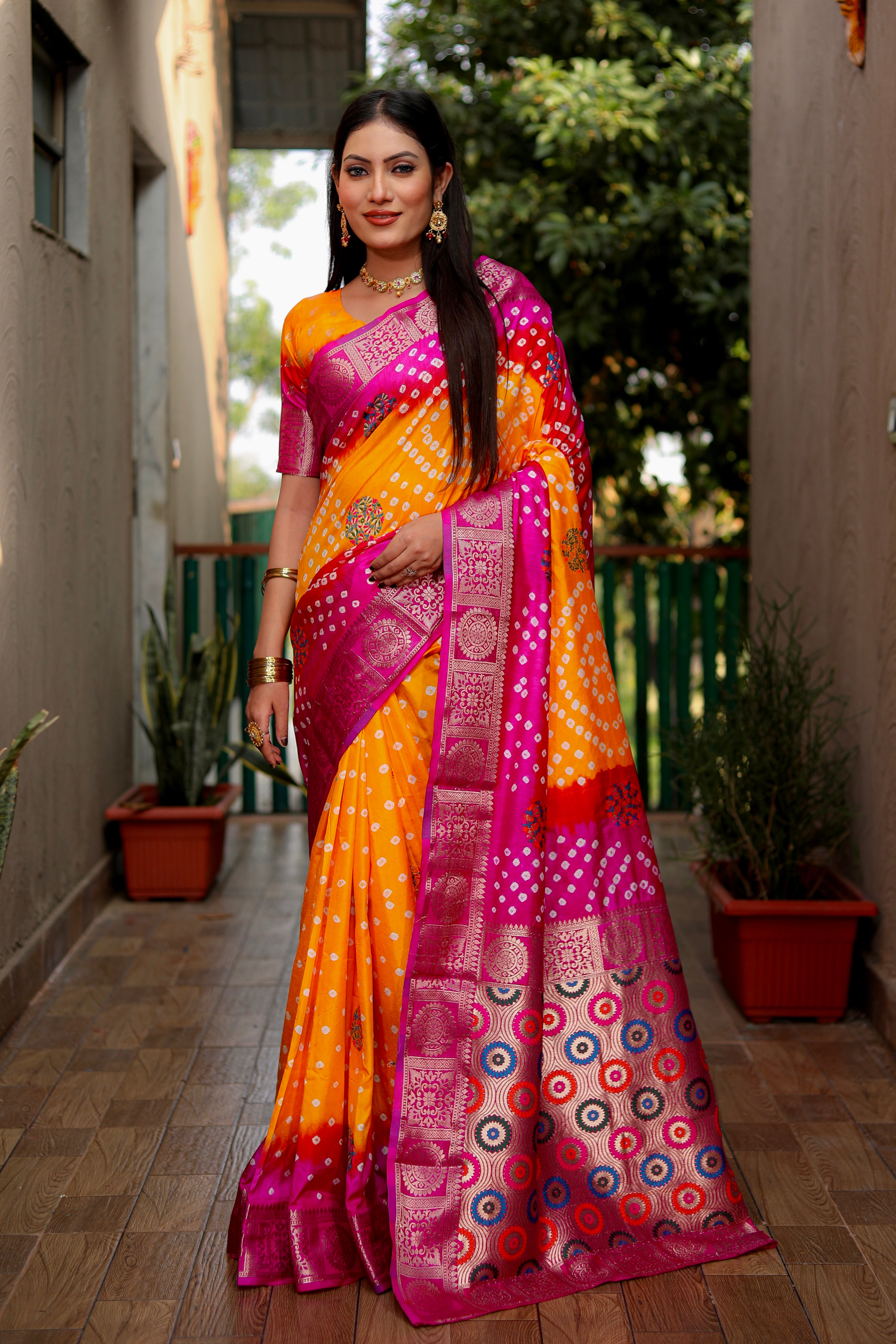 Bandhej Saree